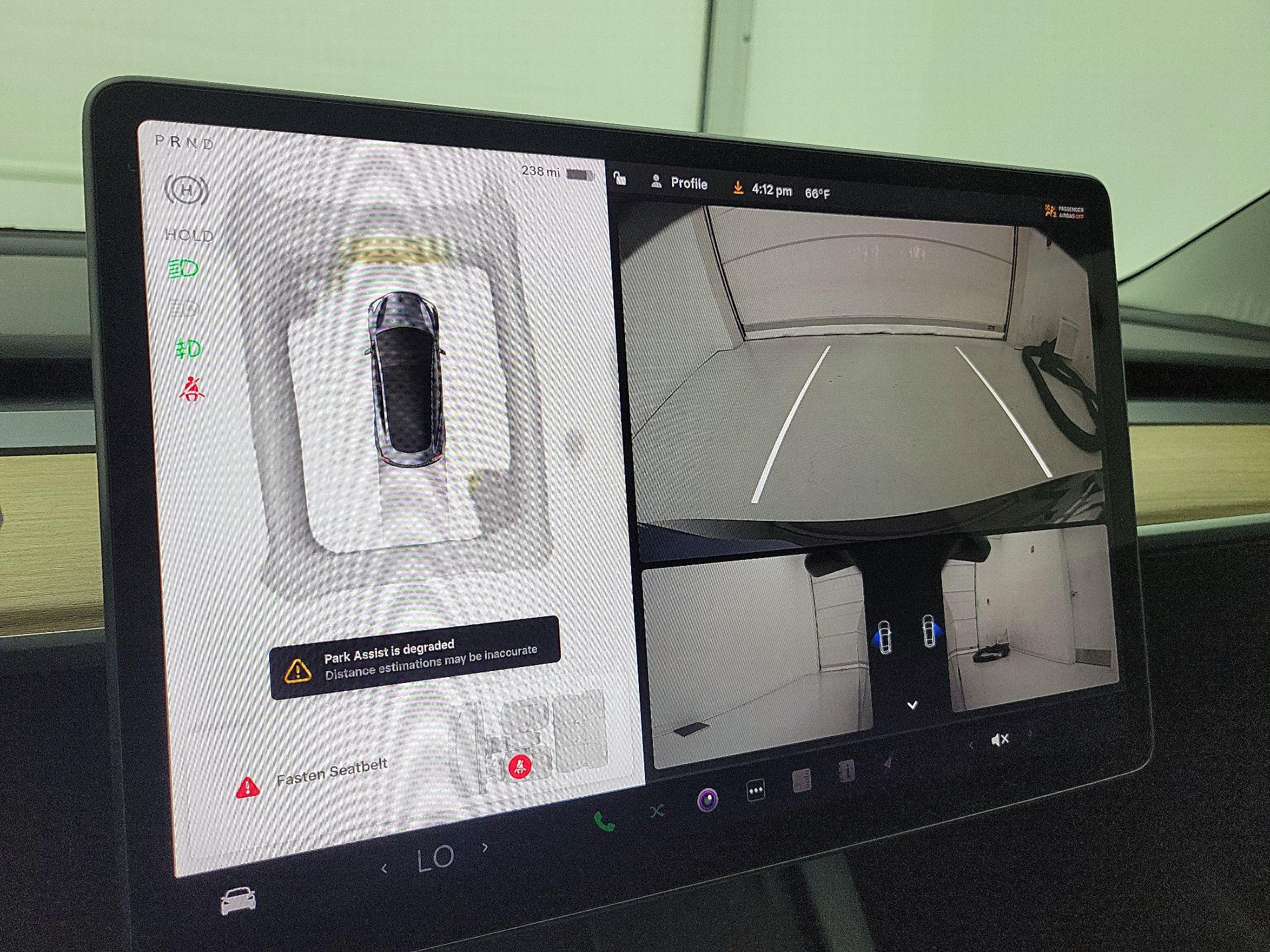 Thumbnail: 2023 Tesla Model 3 - 14