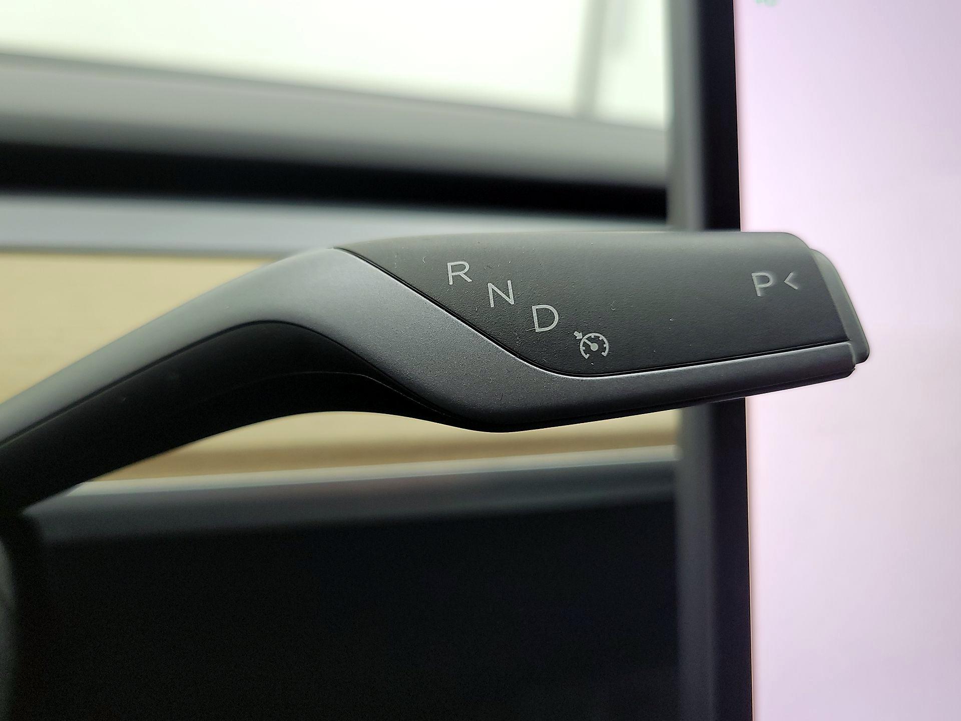 Thumbnail: 2023 Tesla Model 3 - 17