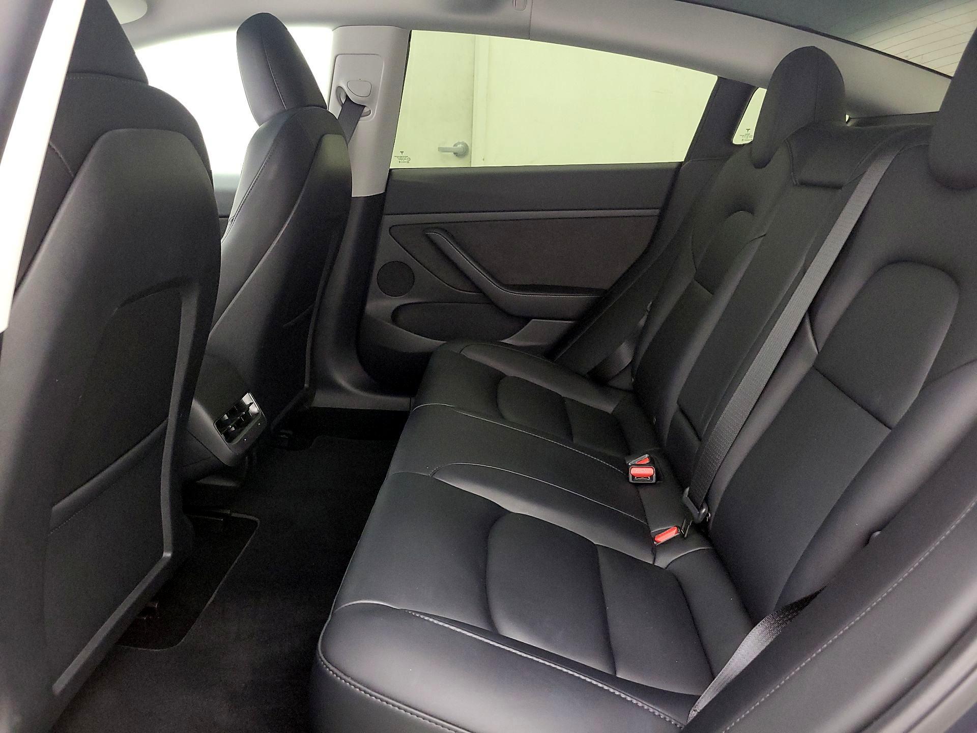 Thumbnail: 2023 Tesla Model 3 - 20