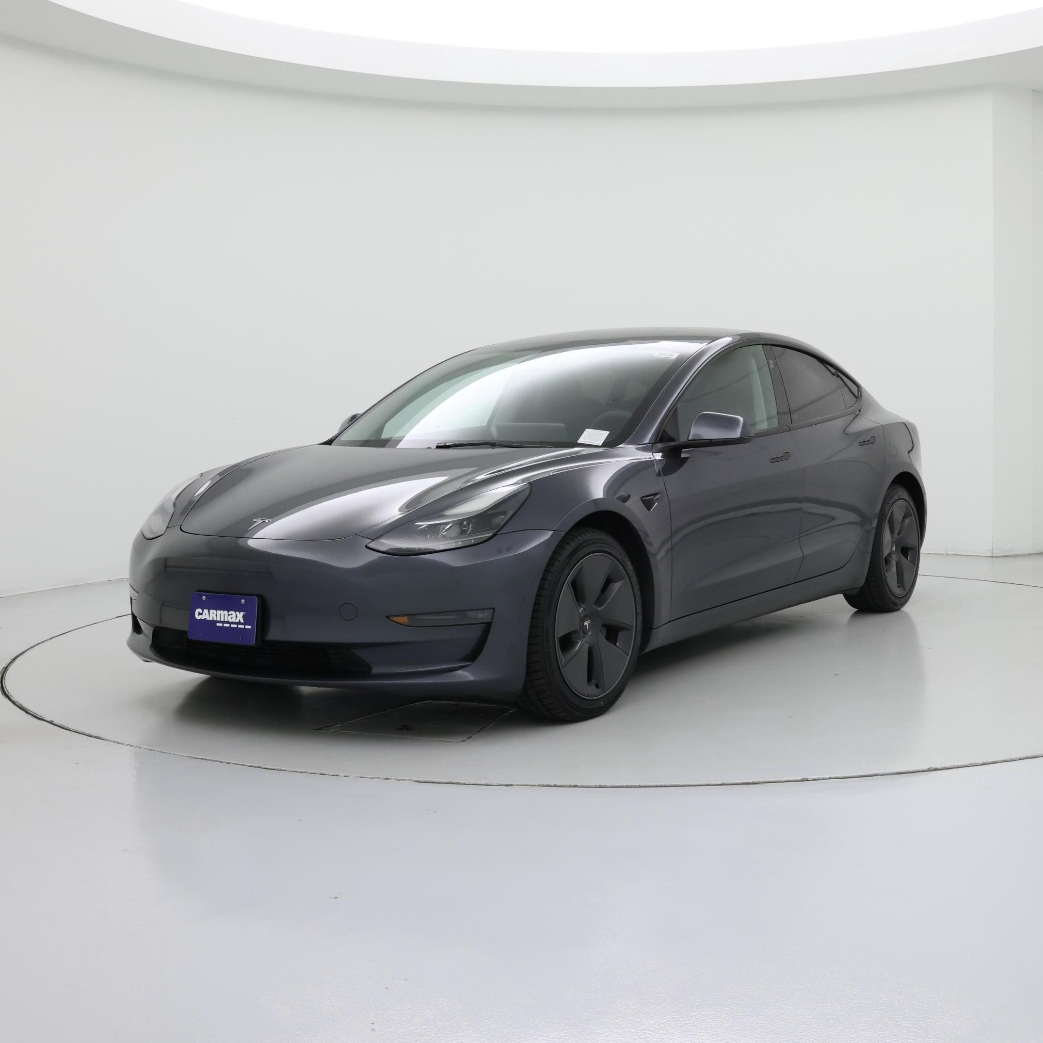 Thumbnail: 2023 Tesla Model 3 - 4