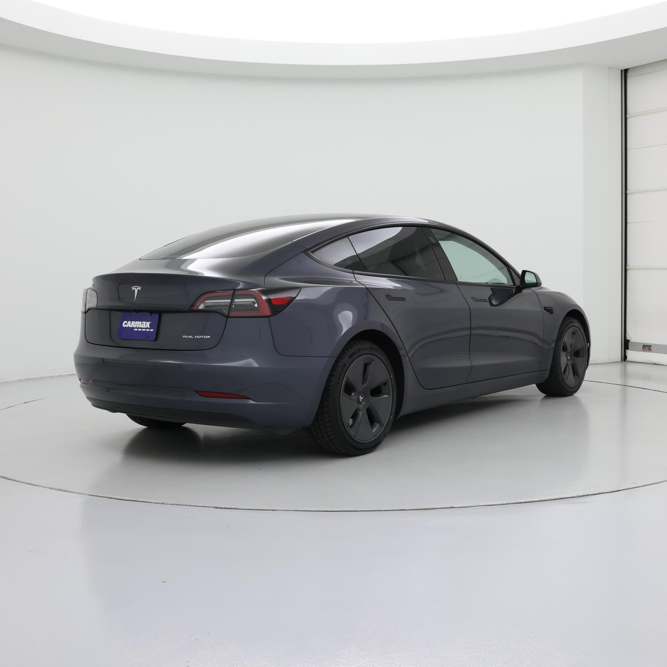 Thumbnail: 2023 Tesla Model 3 - 8