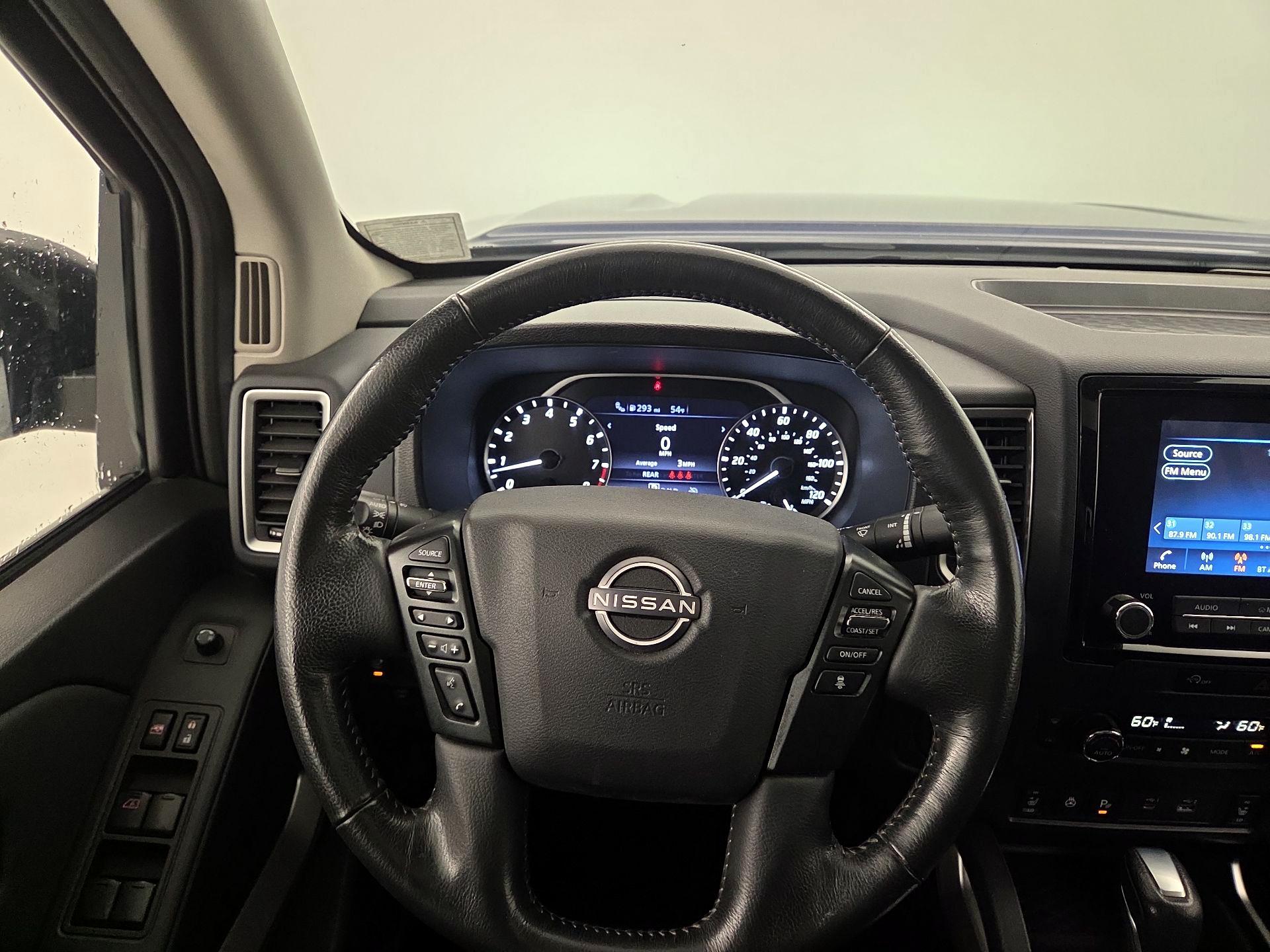 Thumbnail: 2023 Nissan Frontier - 10