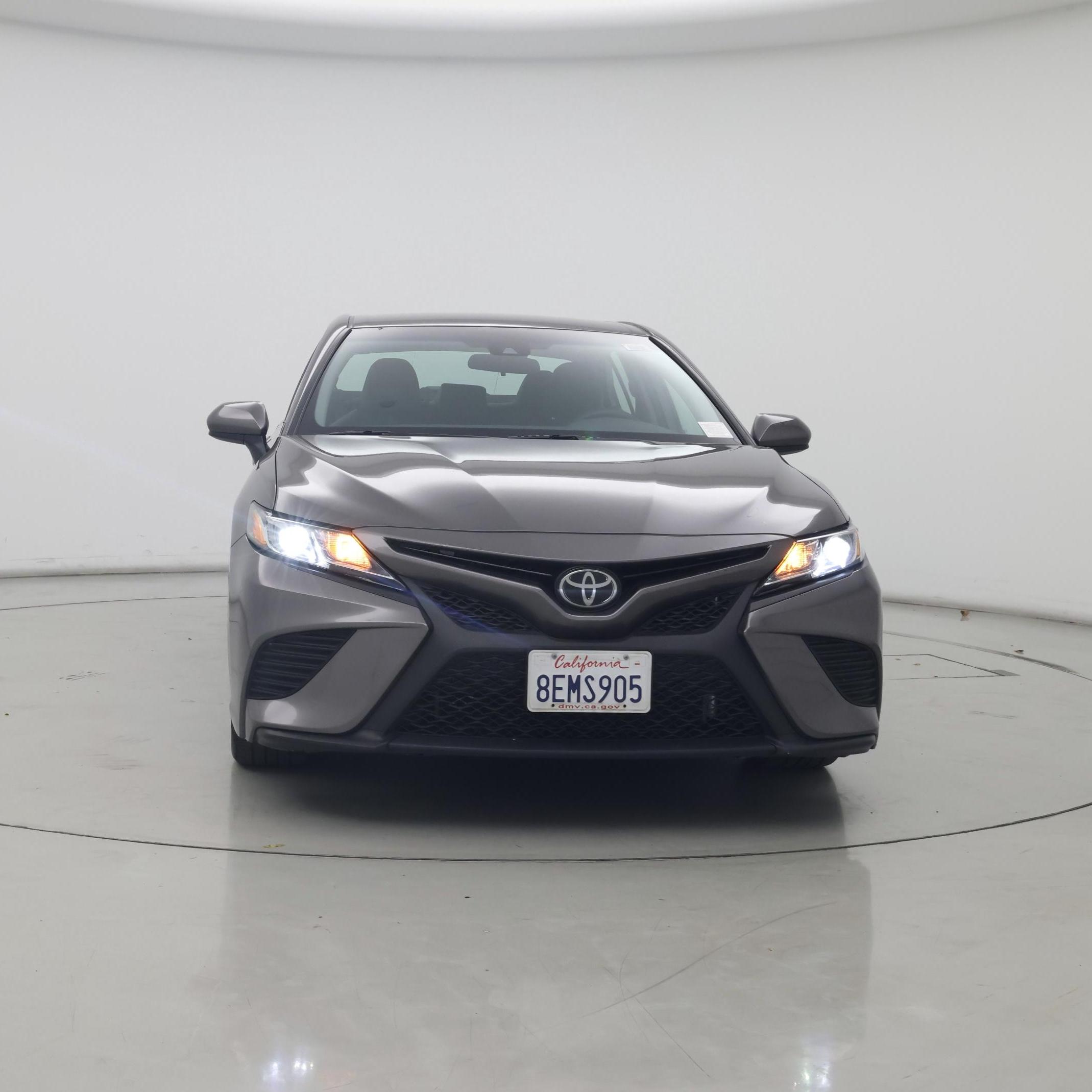 Thumbnail: 2018 Toyota Camry - 5