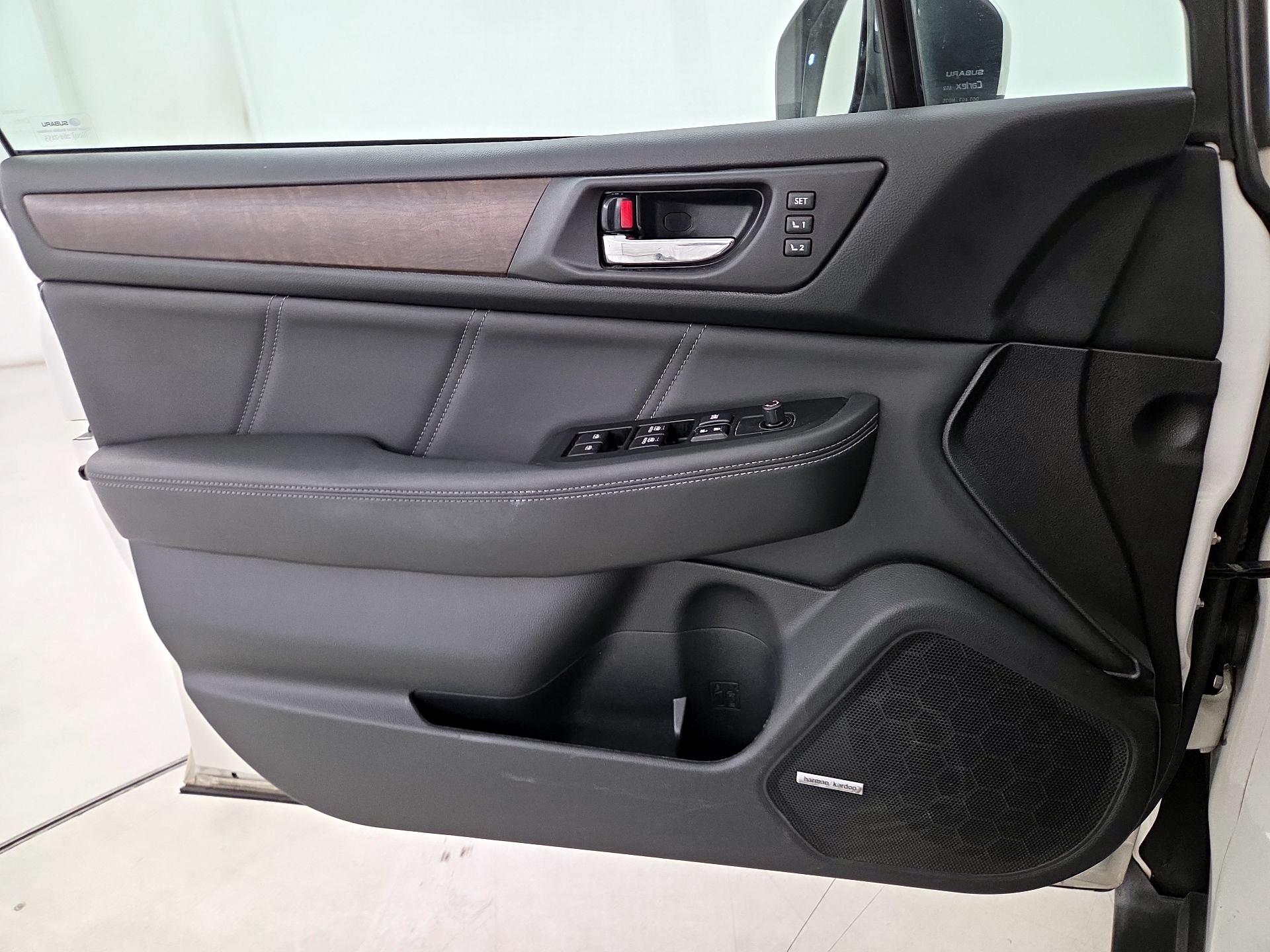 Thumbnail: 2018 Subaru Outback - 12