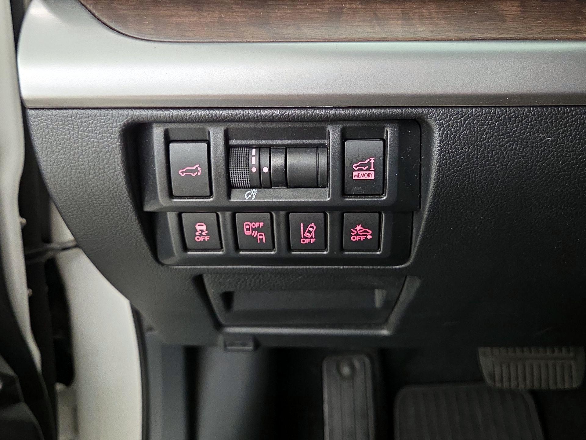 Thumbnail: 2018 Subaru Outback - 13