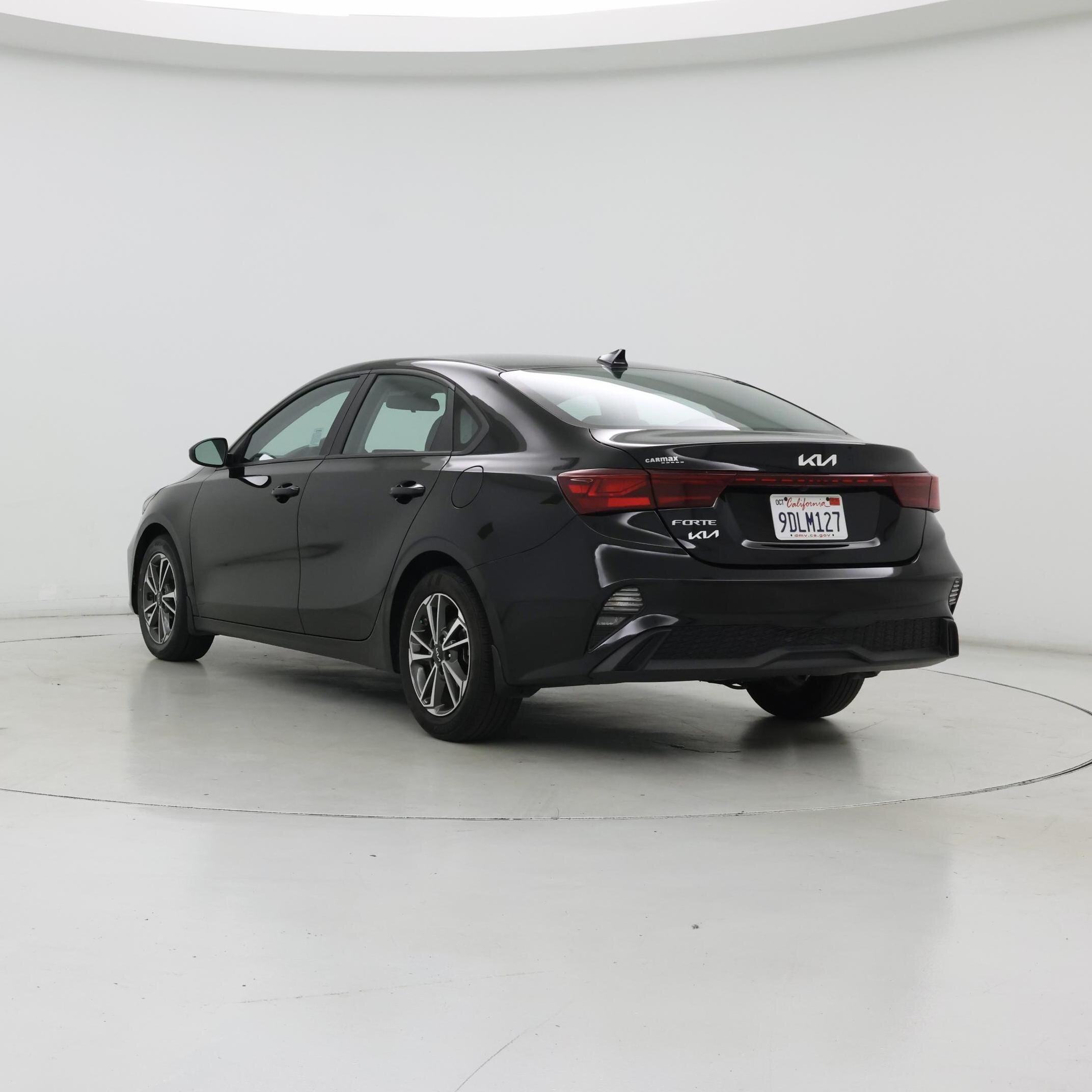 Thumbnail: 2023 Kia Forte - 2