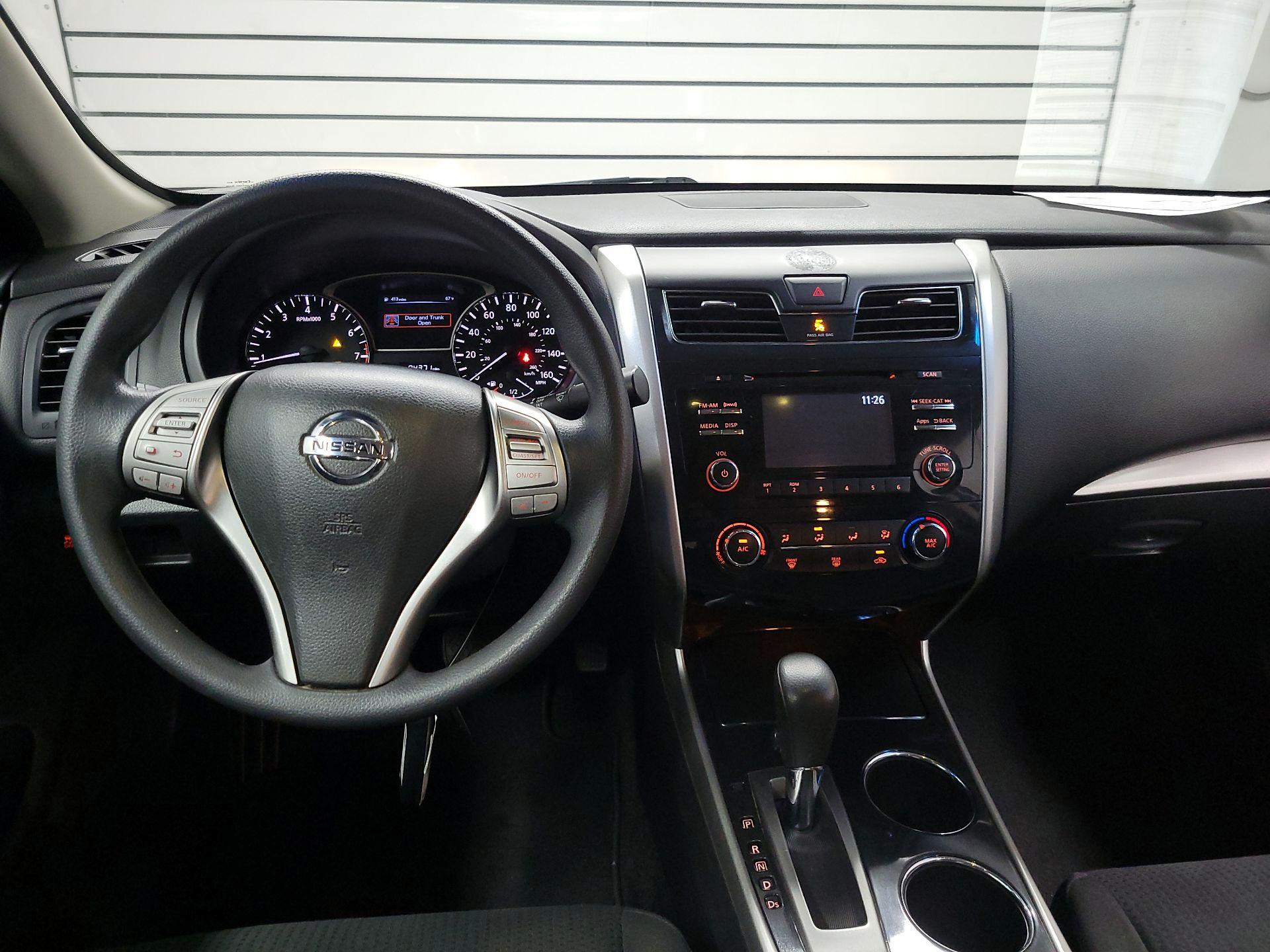 Thumbnail: 2014 Nissan Altima - 9
