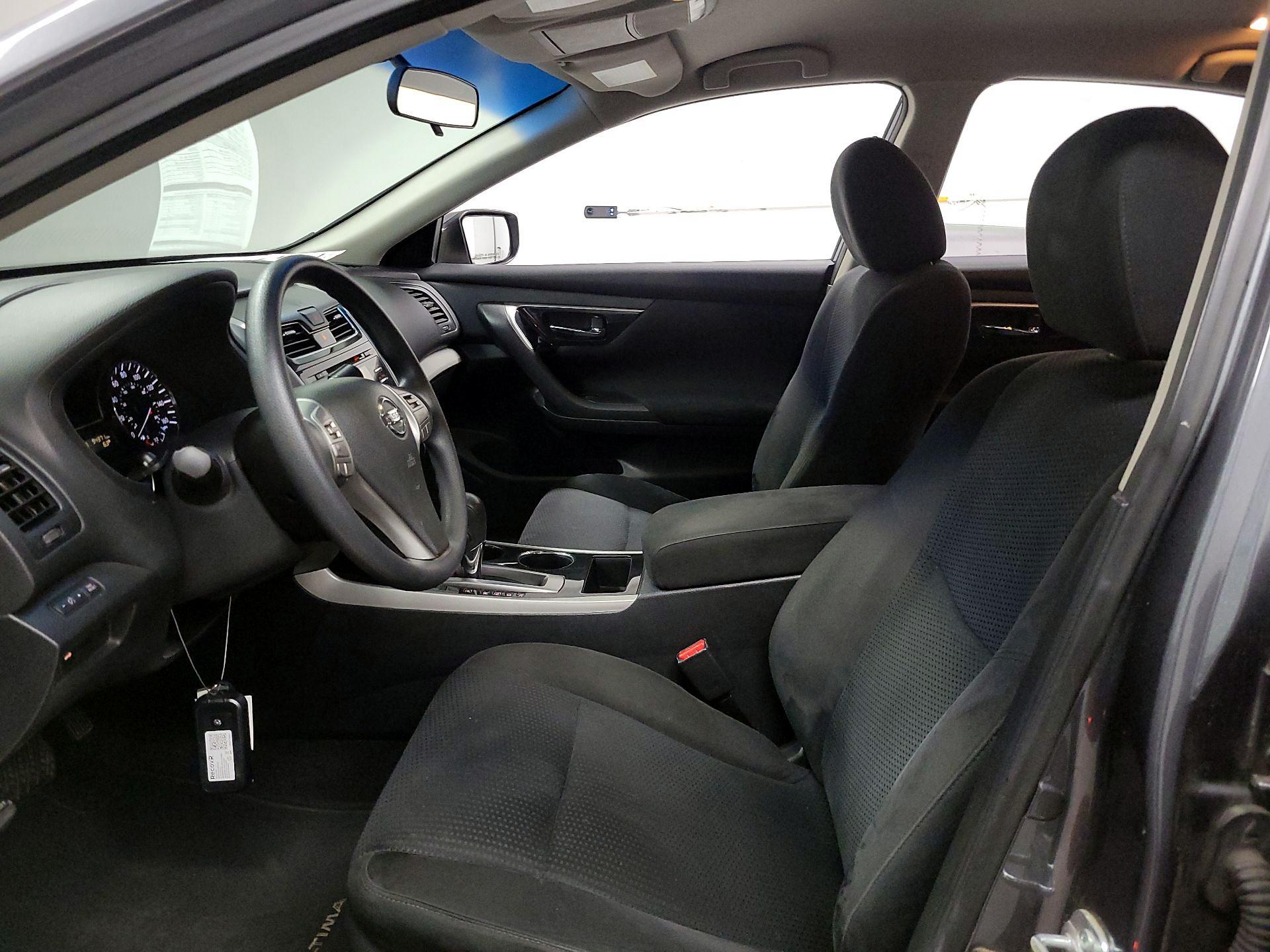 Thumbnail: 2014 Nissan Altima - 11