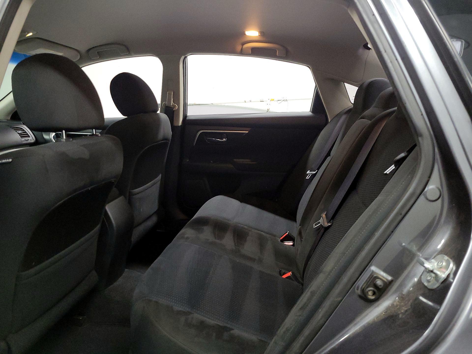 Thumbnail: 2014 Nissan Altima - 17