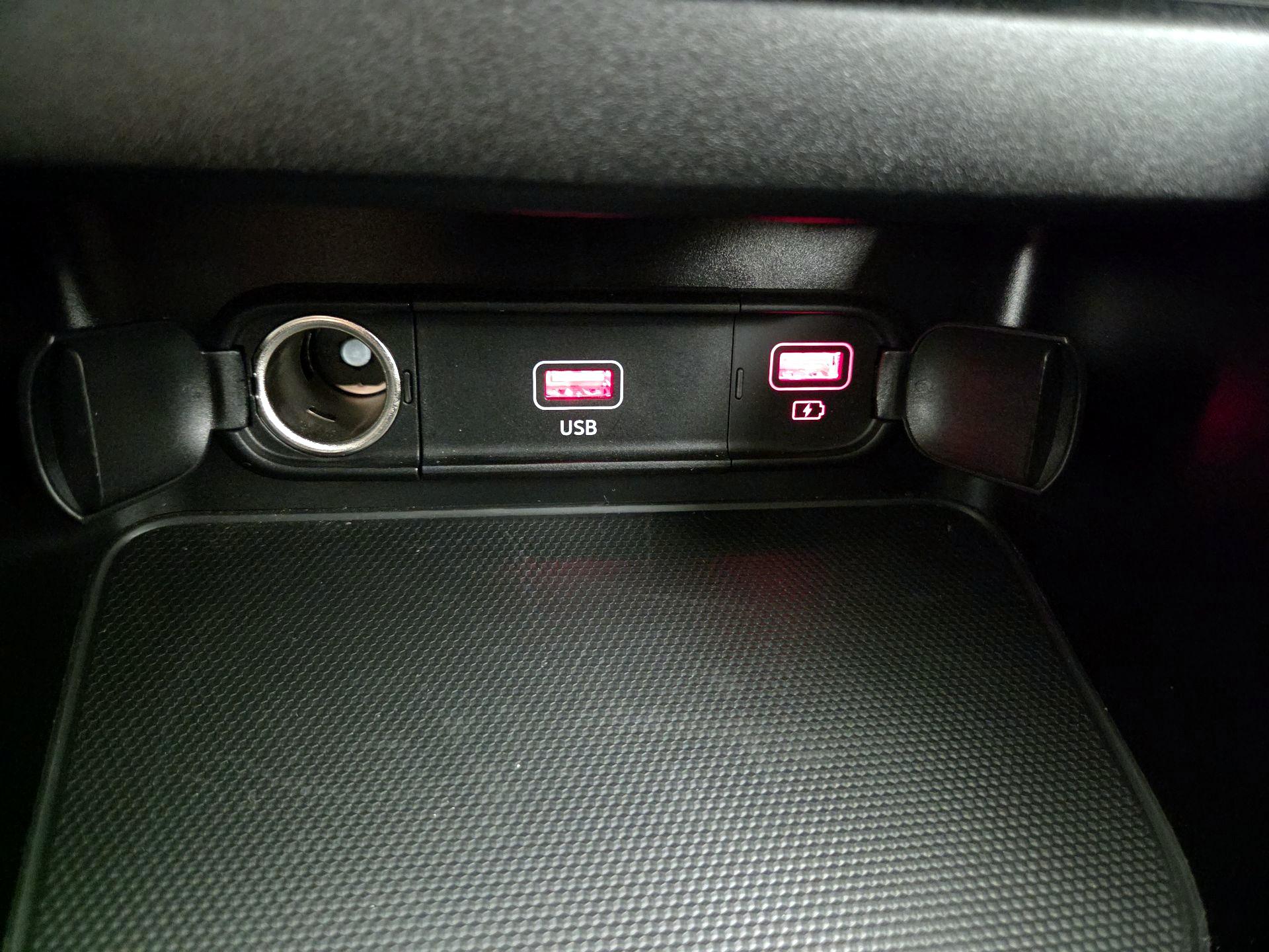 Thumbnail: 2024 Kia Forte - 18