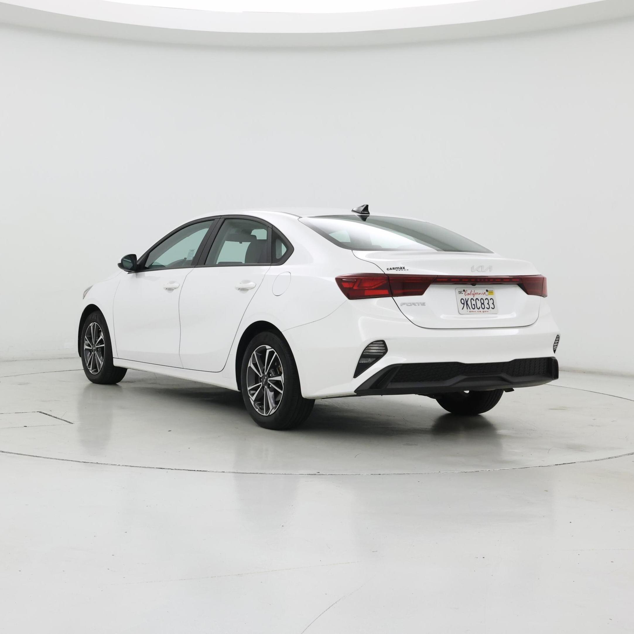 Thumbnail: 2024 Kia Forte - 2