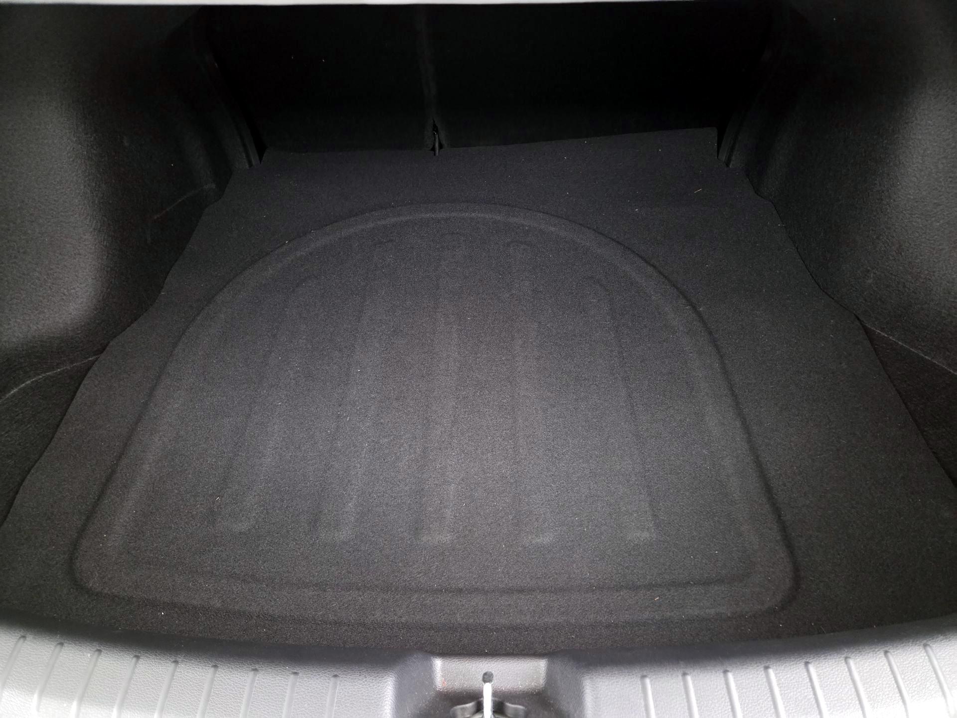 Thumbnail: 2024 Kia Forte - 20