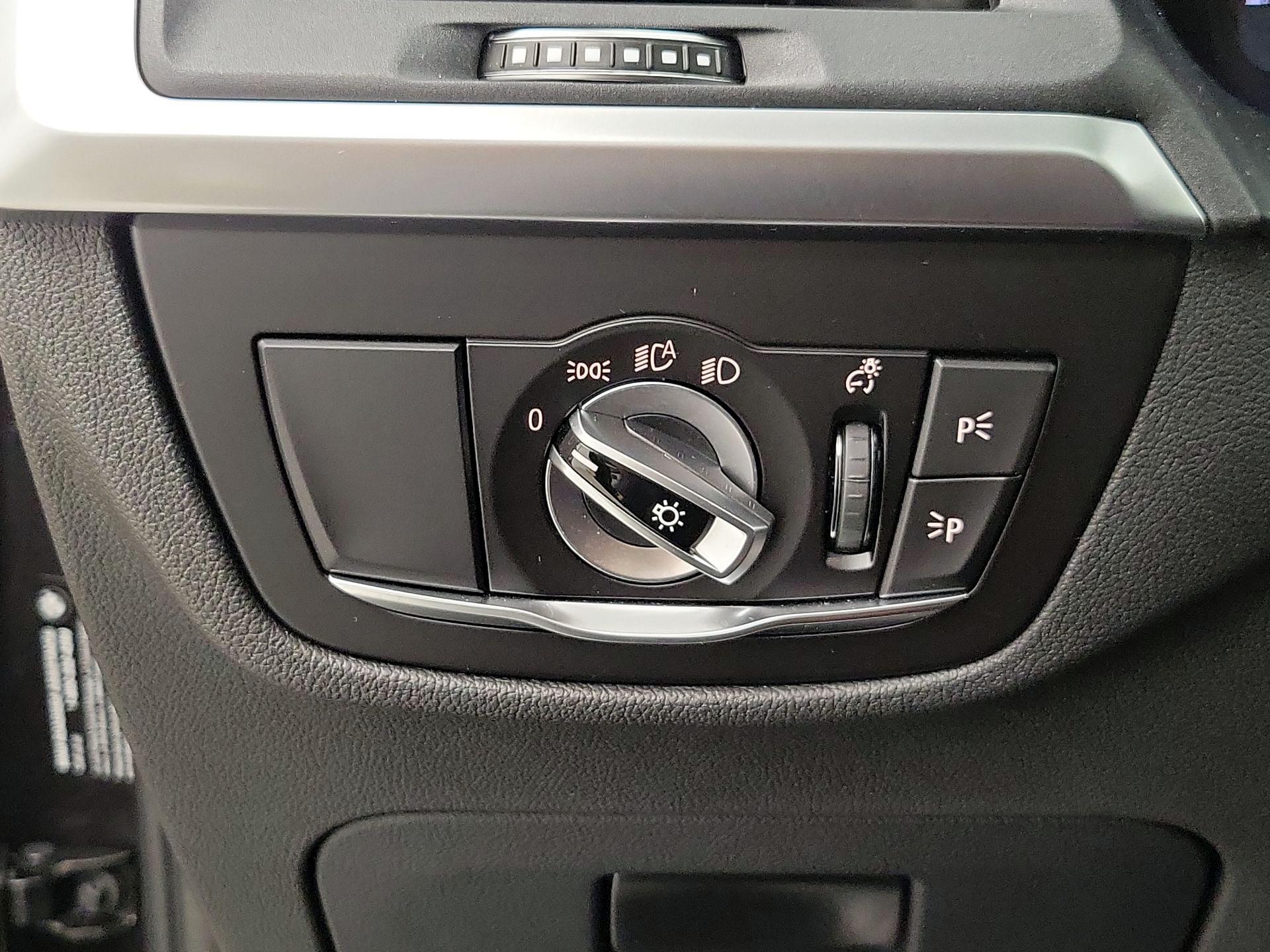 Thumbnail: 2023 BMW X3 - 13