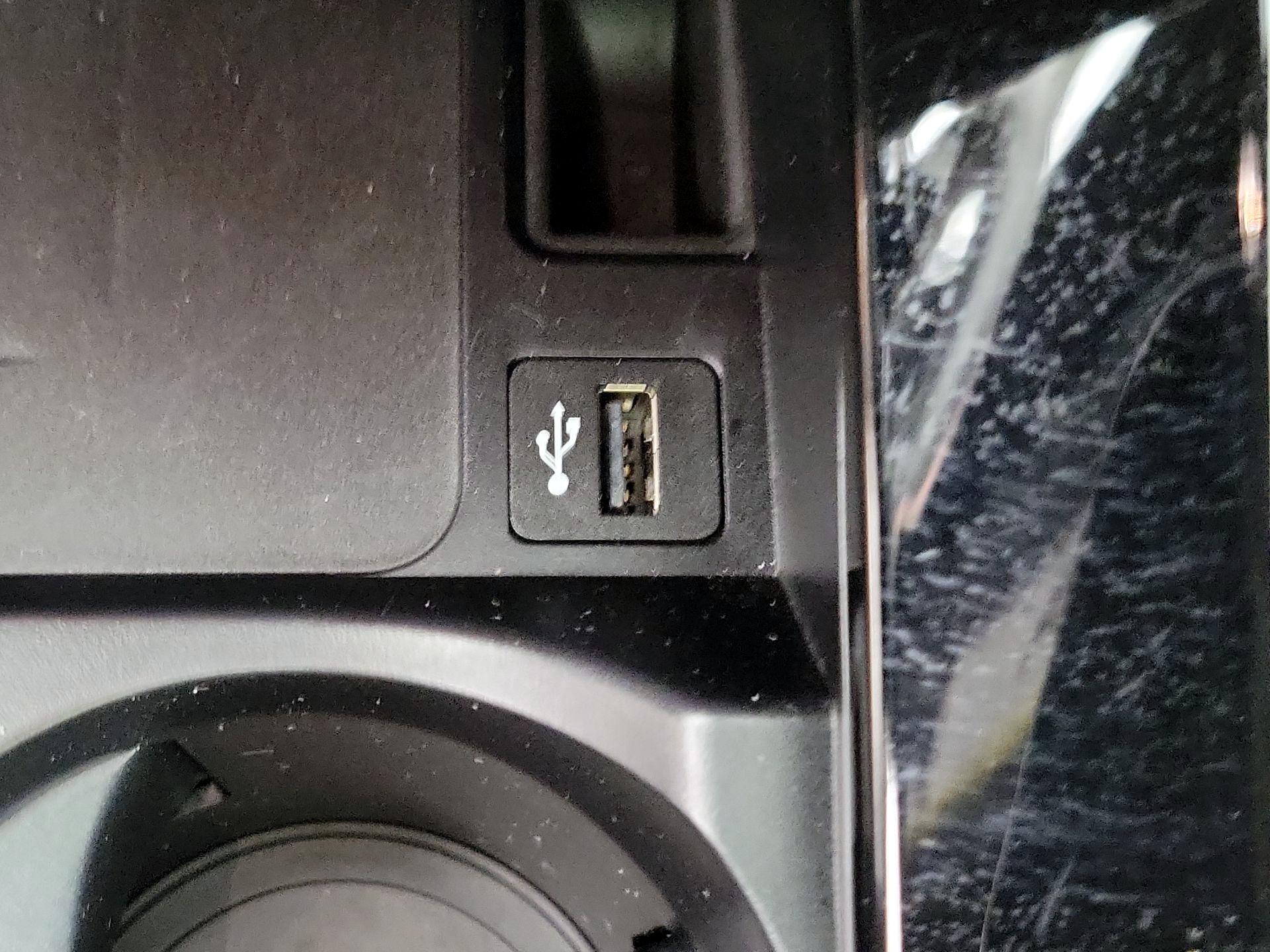 Thumbnail: 2023 BMW X3 - 19