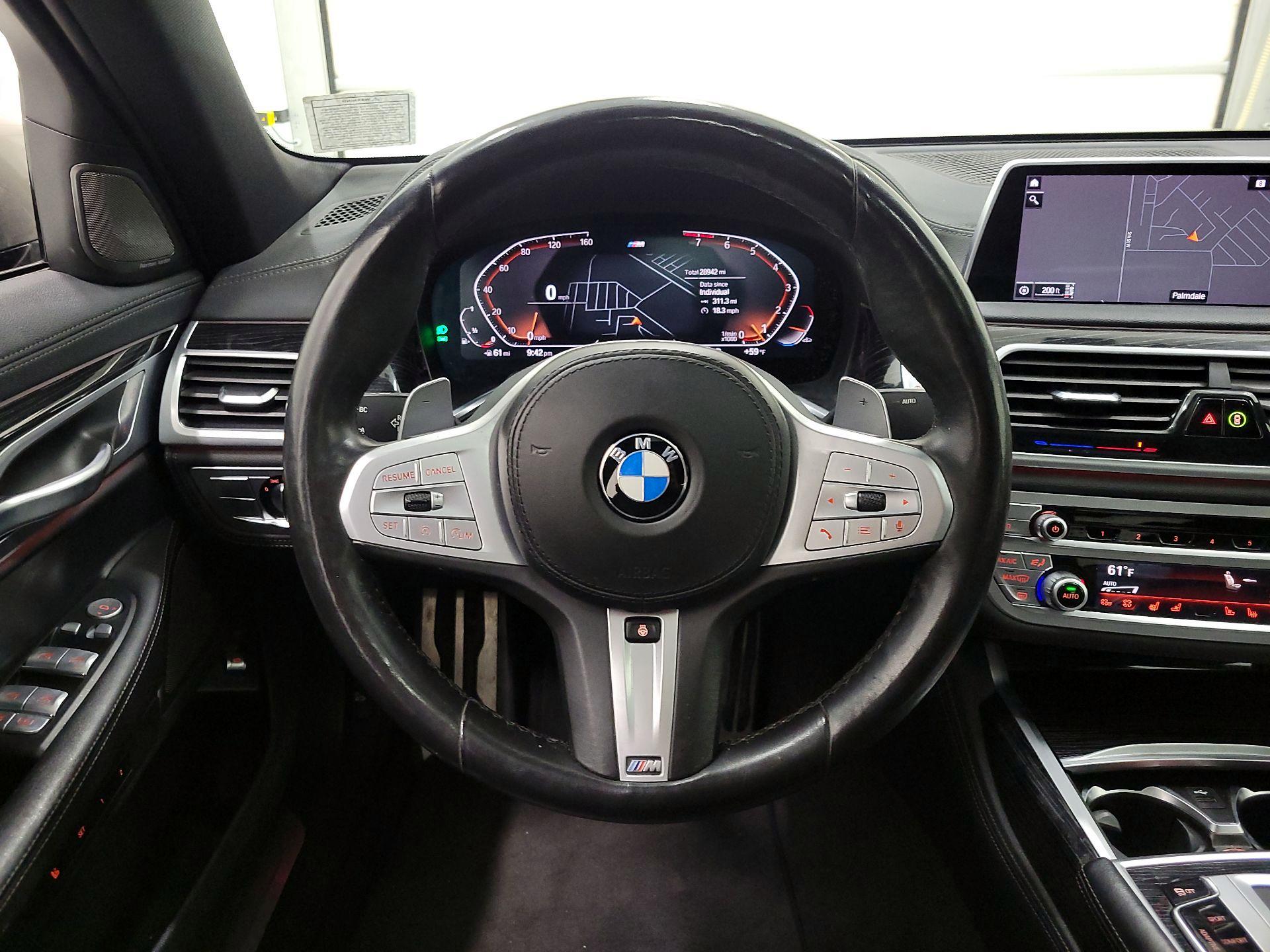 Thumbnail: 2021 BMW 7 Series - 10