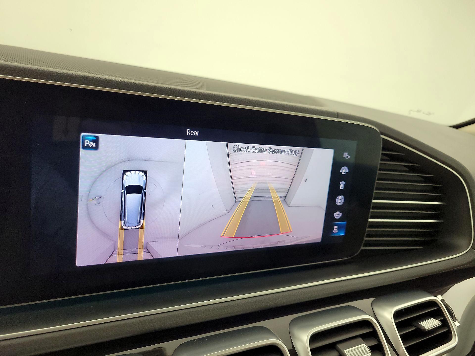 Thumbnail: 2020 Mercedes-Benz GLS - 15