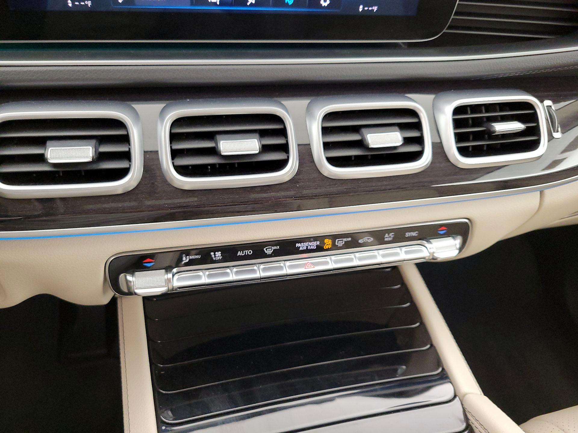 Thumbnail: 2020 Mercedes-Benz GLS - 17