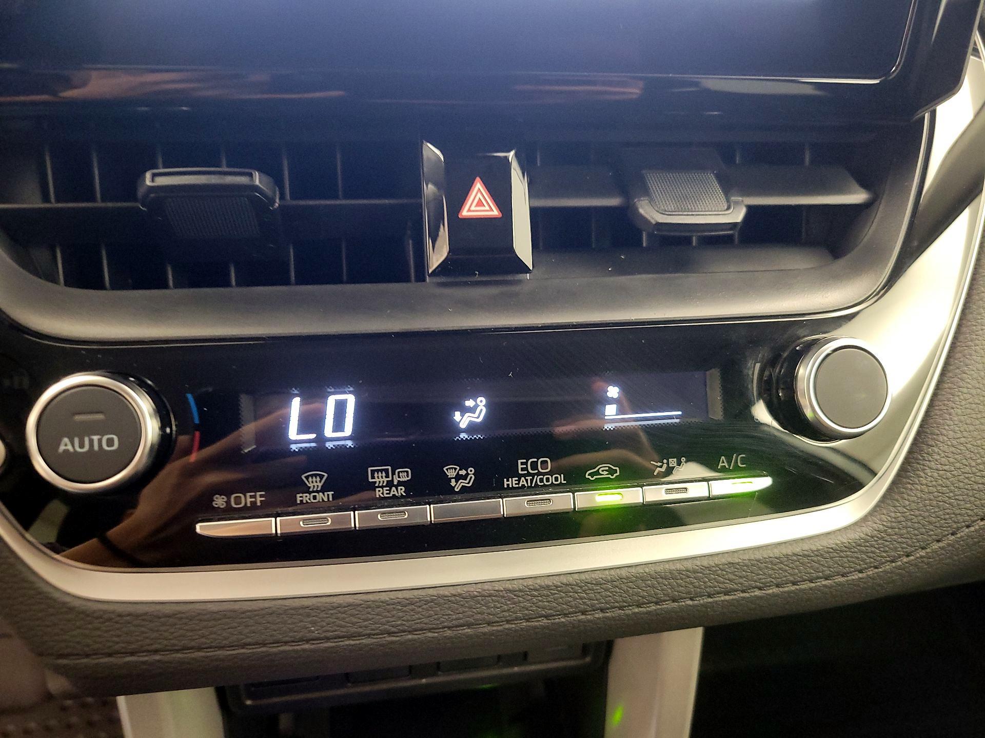 Thumbnail: 2025 Toyota Corolla Cross - 15