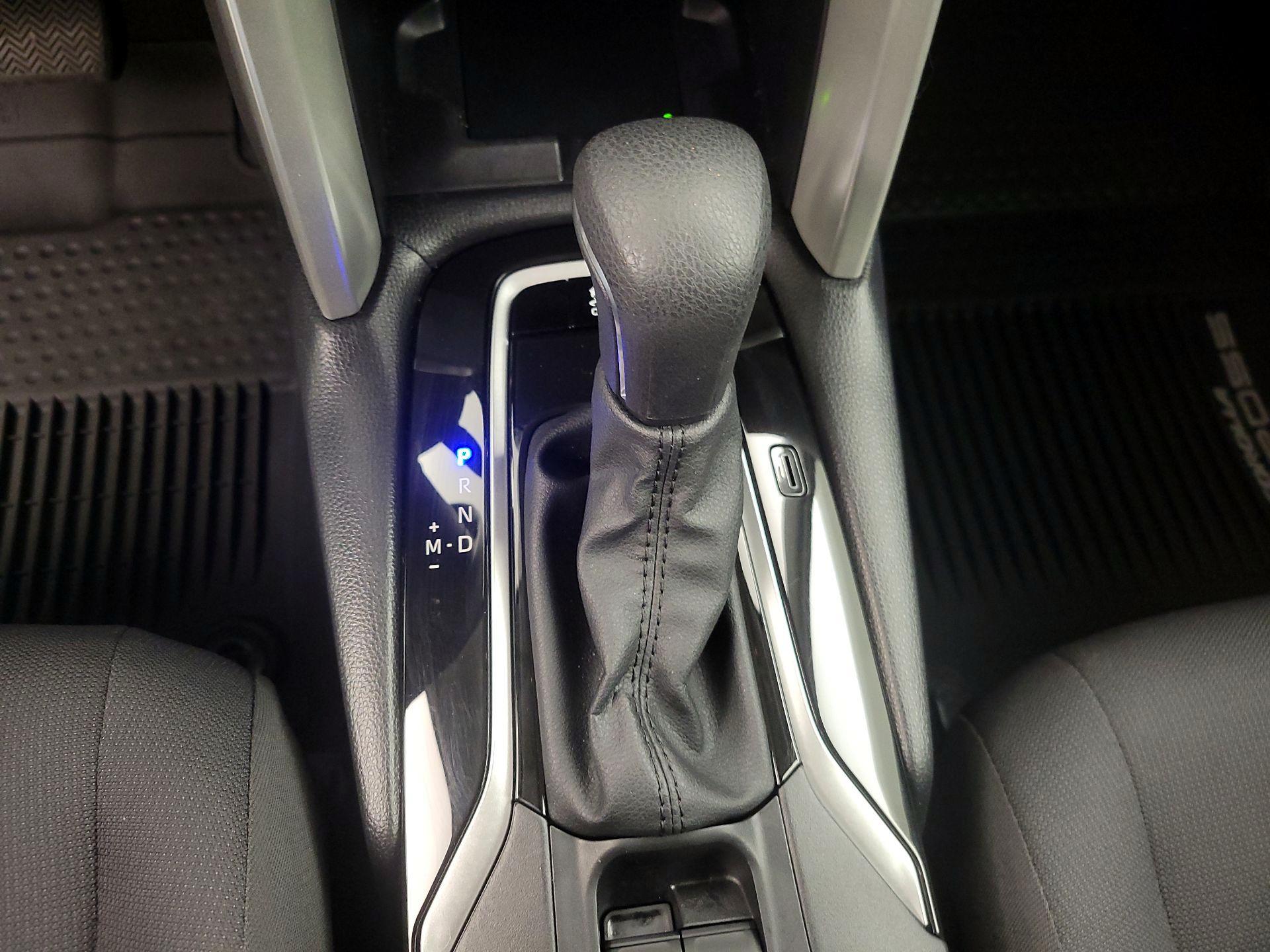 Thumbnail: 2025 Toyota Corolla Cross - 16