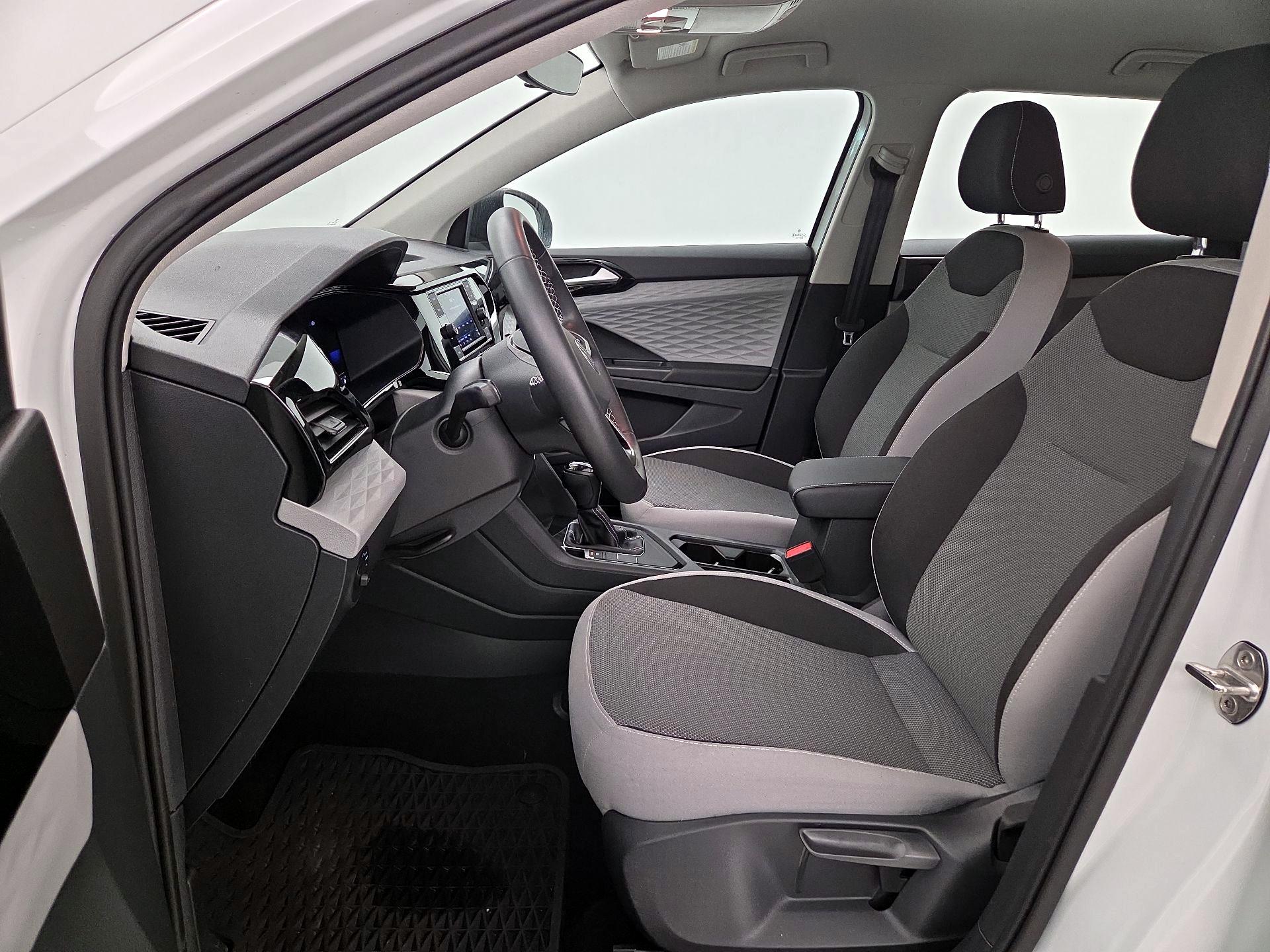 Thumbnail: 2023 Volkswagen Taos - 11