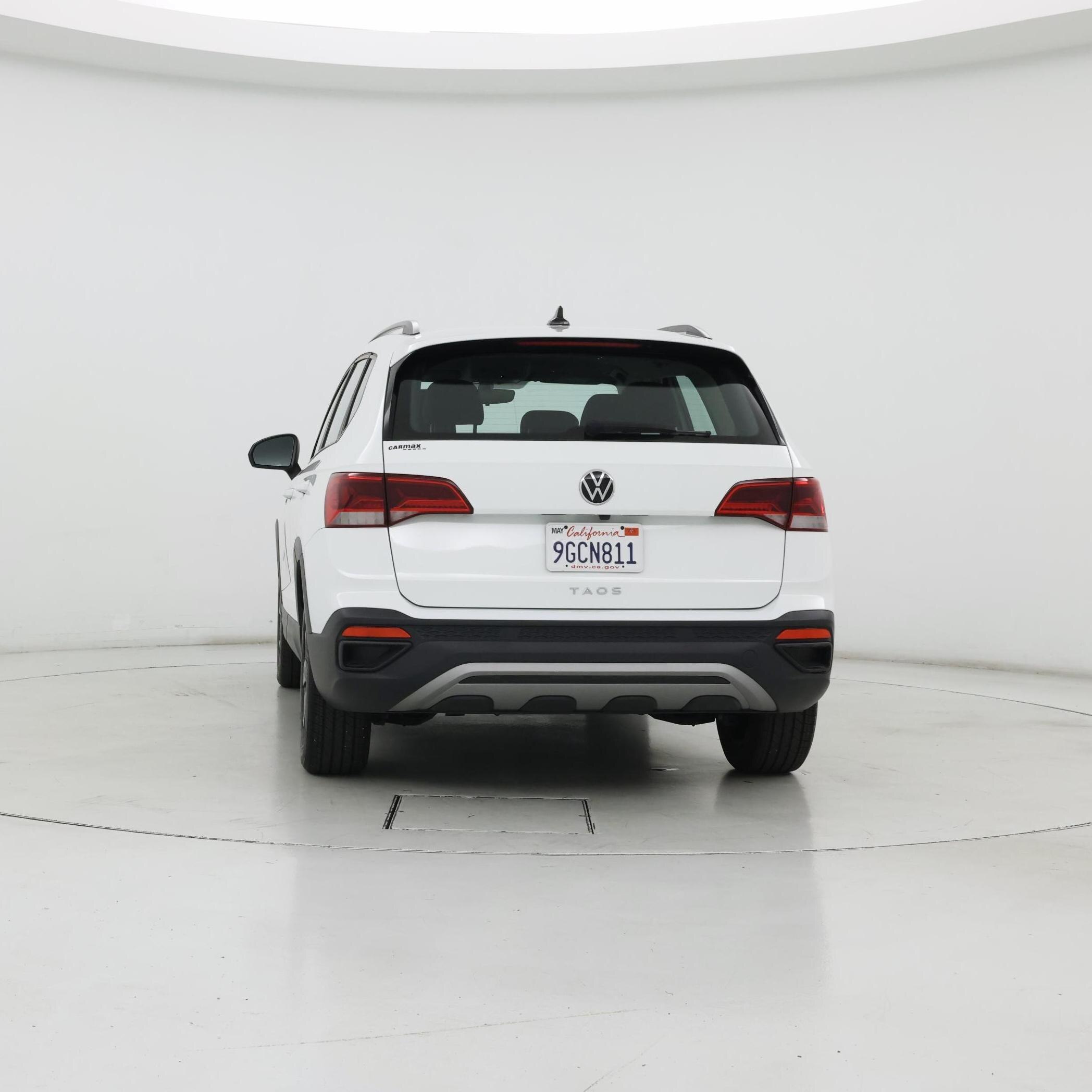 Thumbnail: 2023 Volkswagen Taos - 6