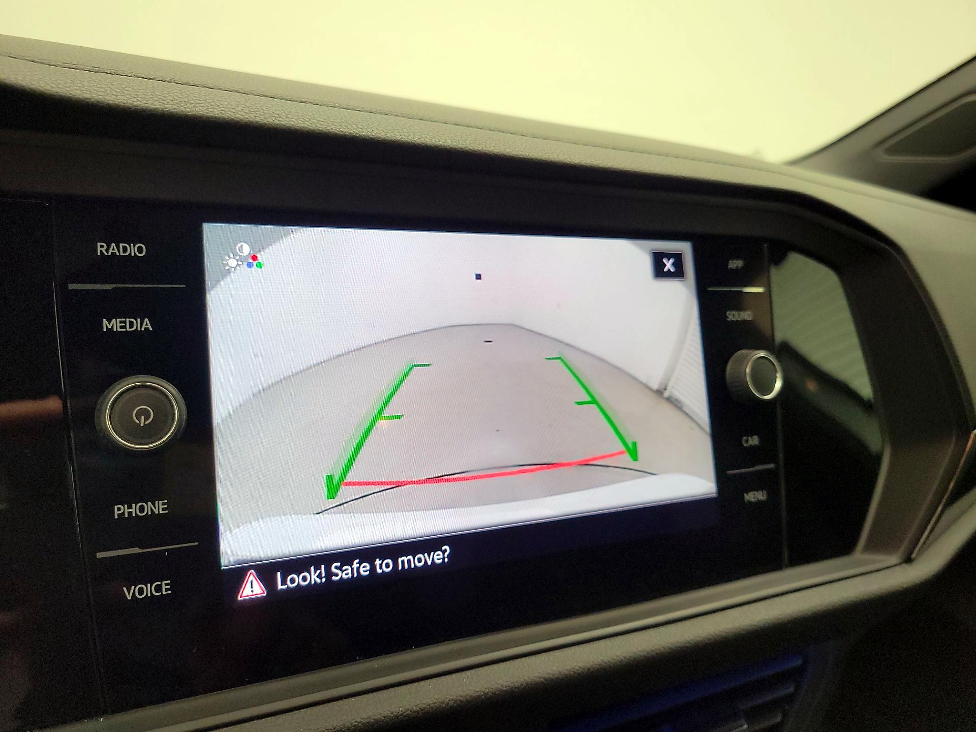 Thumbnail: 2021 Volkswagen Jetta - 14