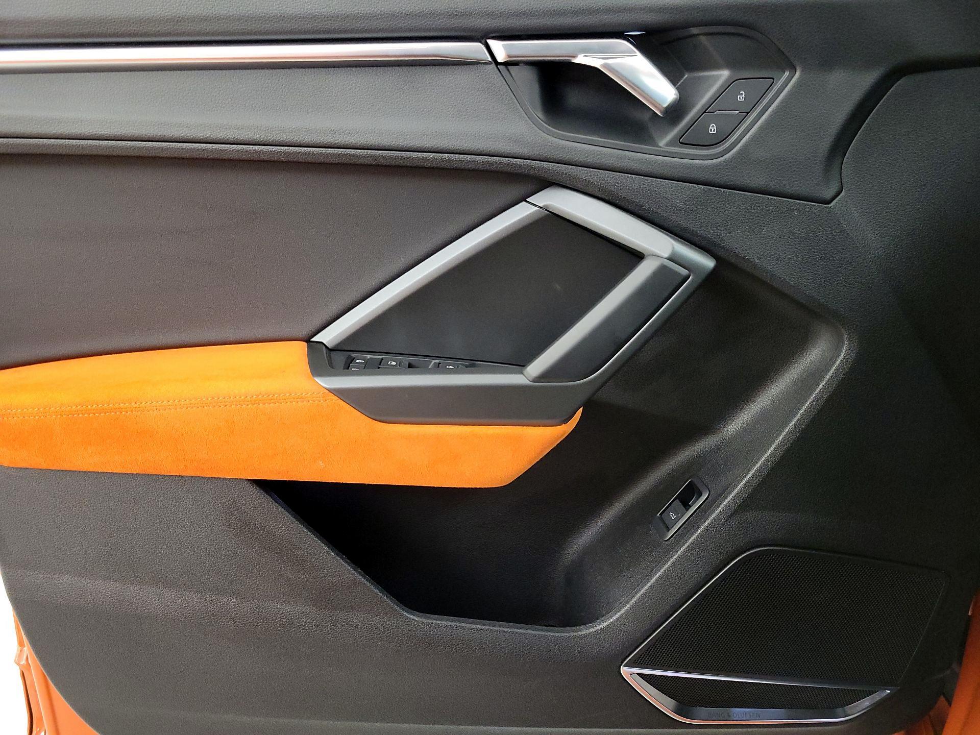 Thumbnail: 2020 Audi Q3 - 12