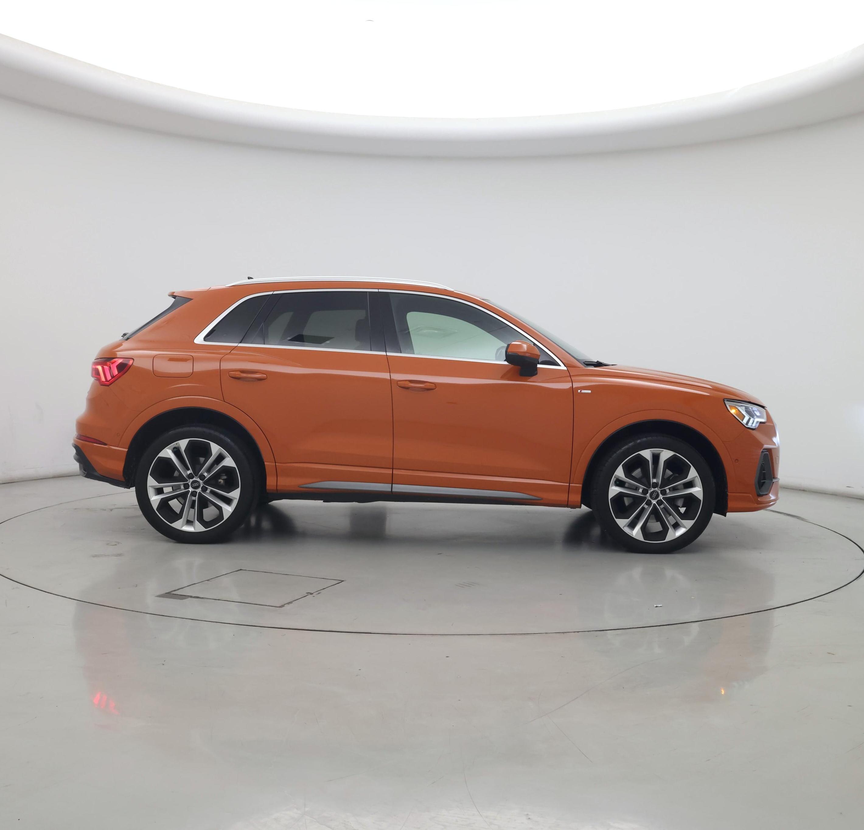 Thumbnail: 2020 Audi Q3 - 7