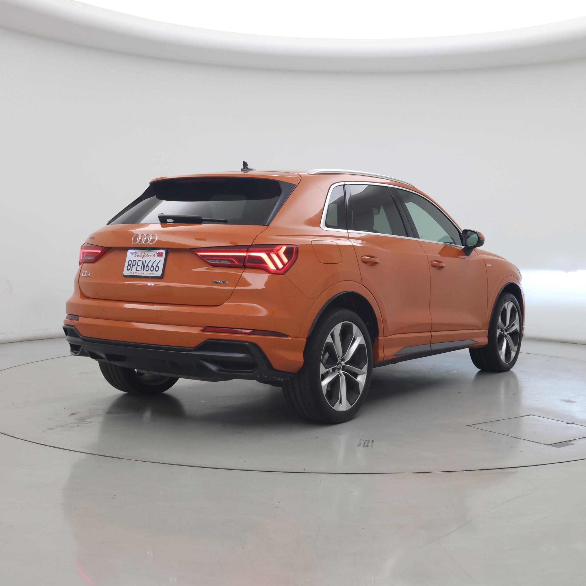 Thumbnail: 2020 Audi Q3 - 8