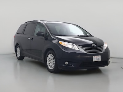 2017 Toyota Sienna XLE