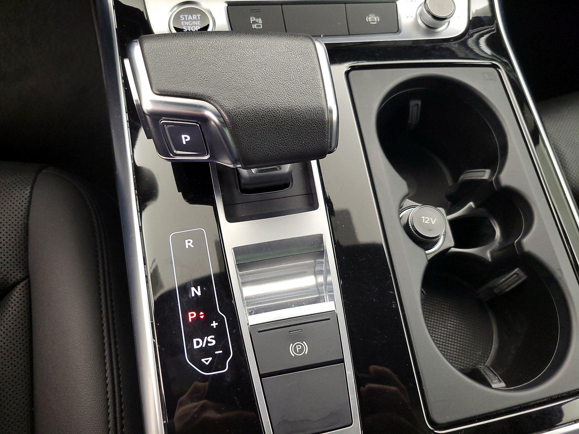 Thumbnail: 2023 Audi Q7 - 18