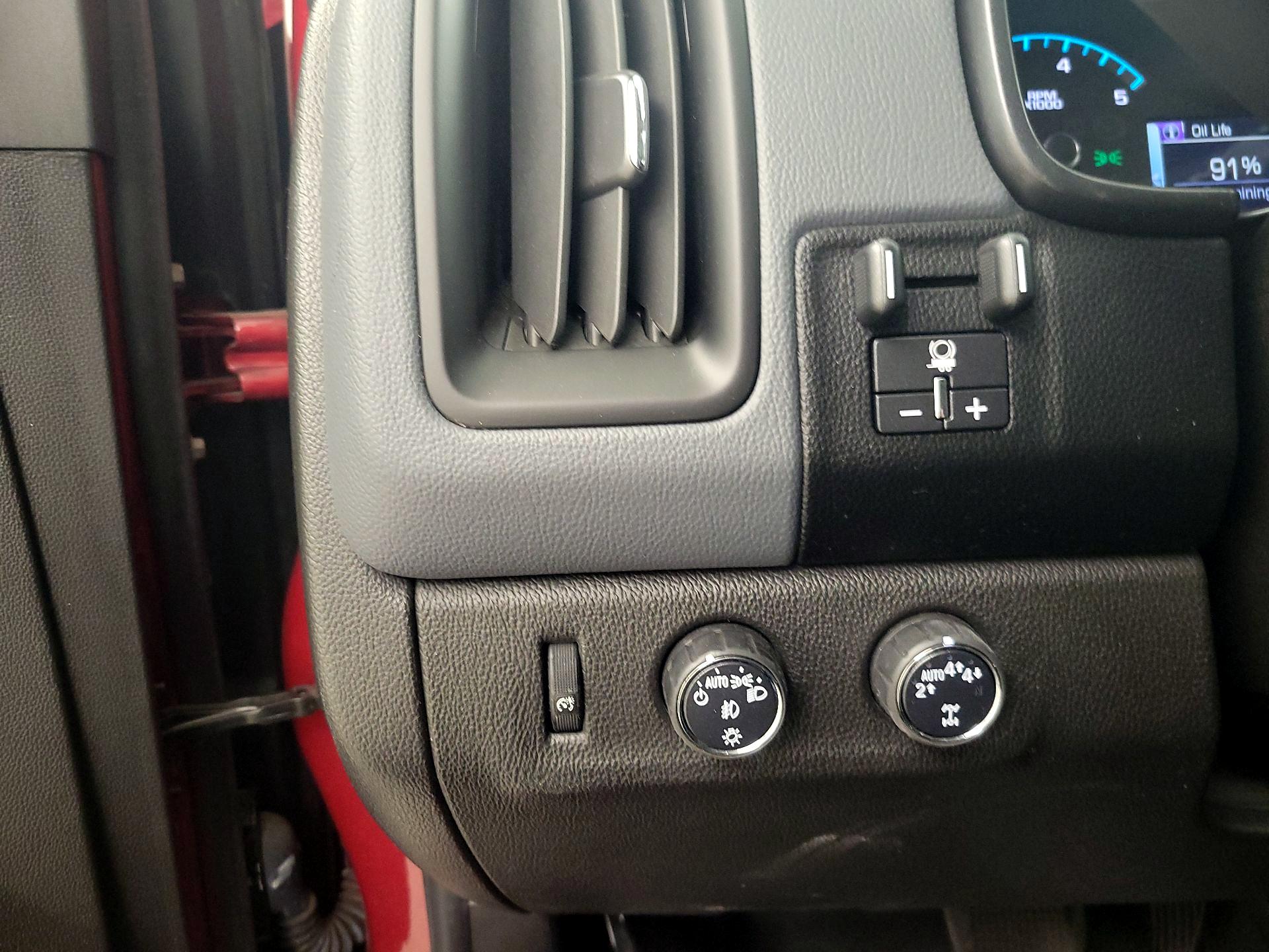 Thumbnail: 2017 Chevrolet Colorado - 13