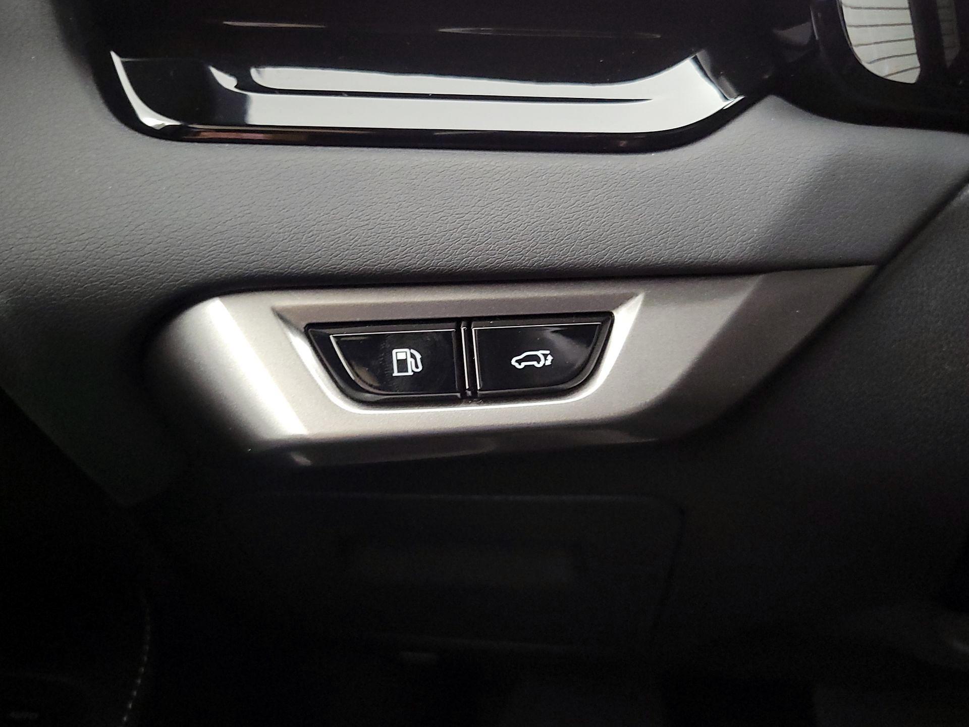 Thumbnail: 2023 Lexus RX - 13