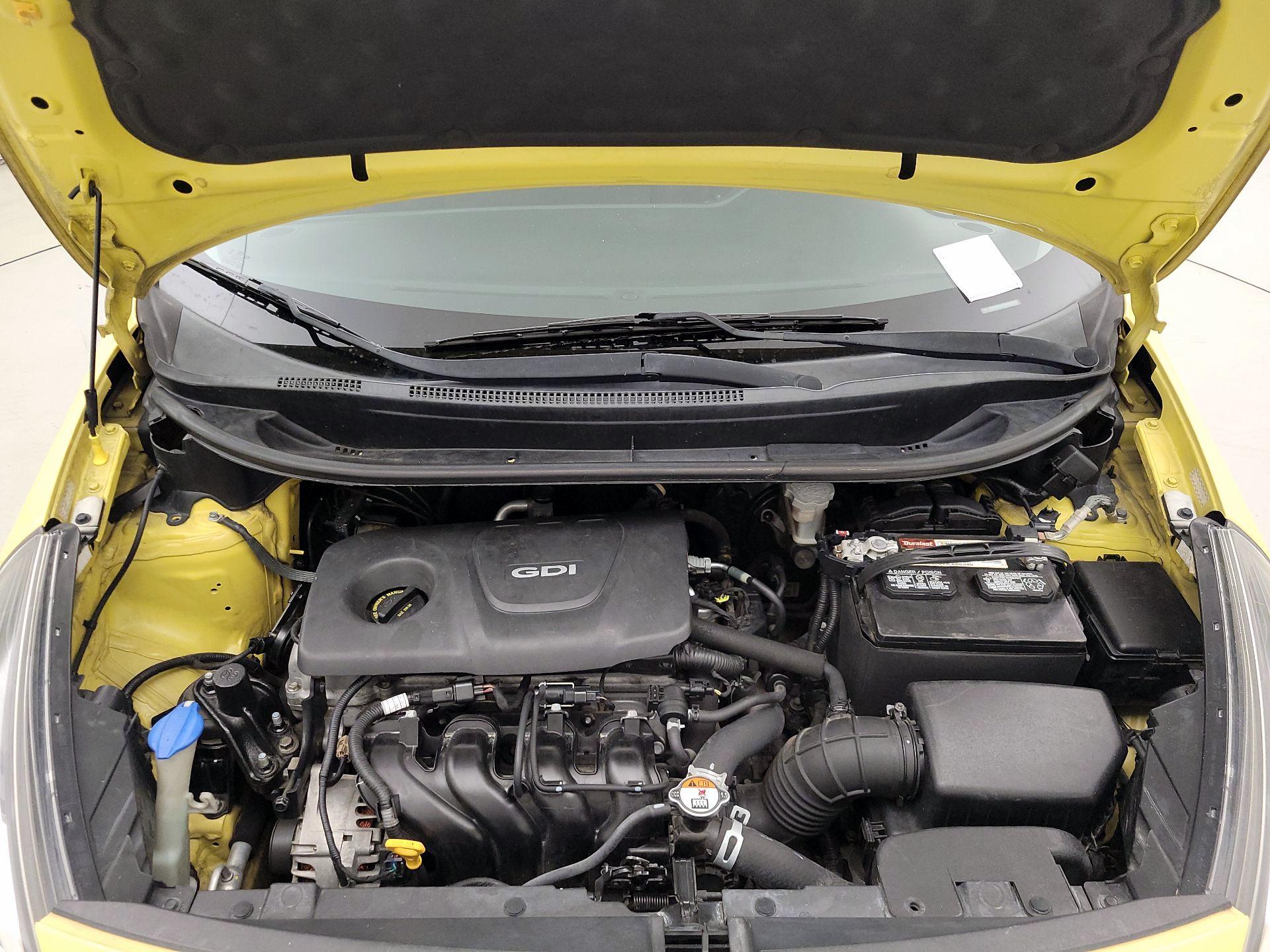 Thumbnail: 2016 Kia Rio - 20