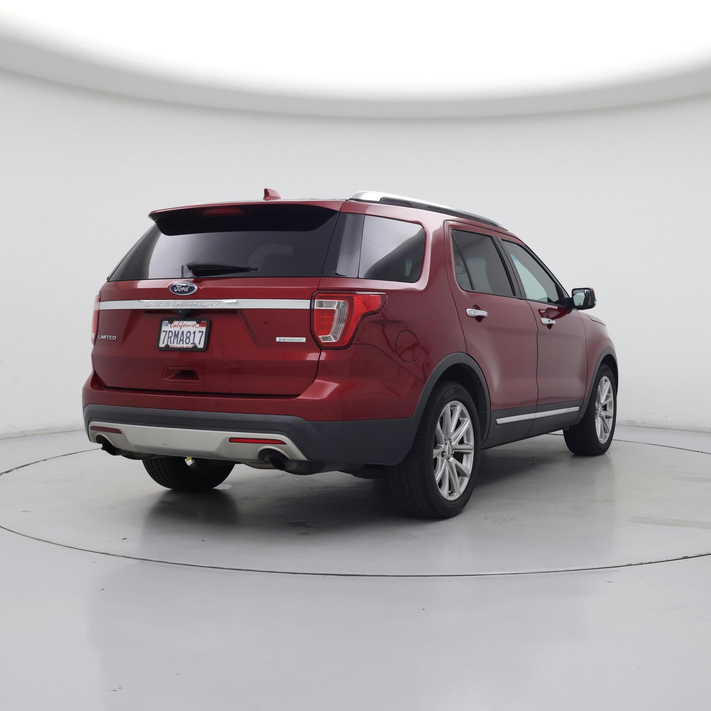 Thumbnail: 2016 Ford Explorer - 8