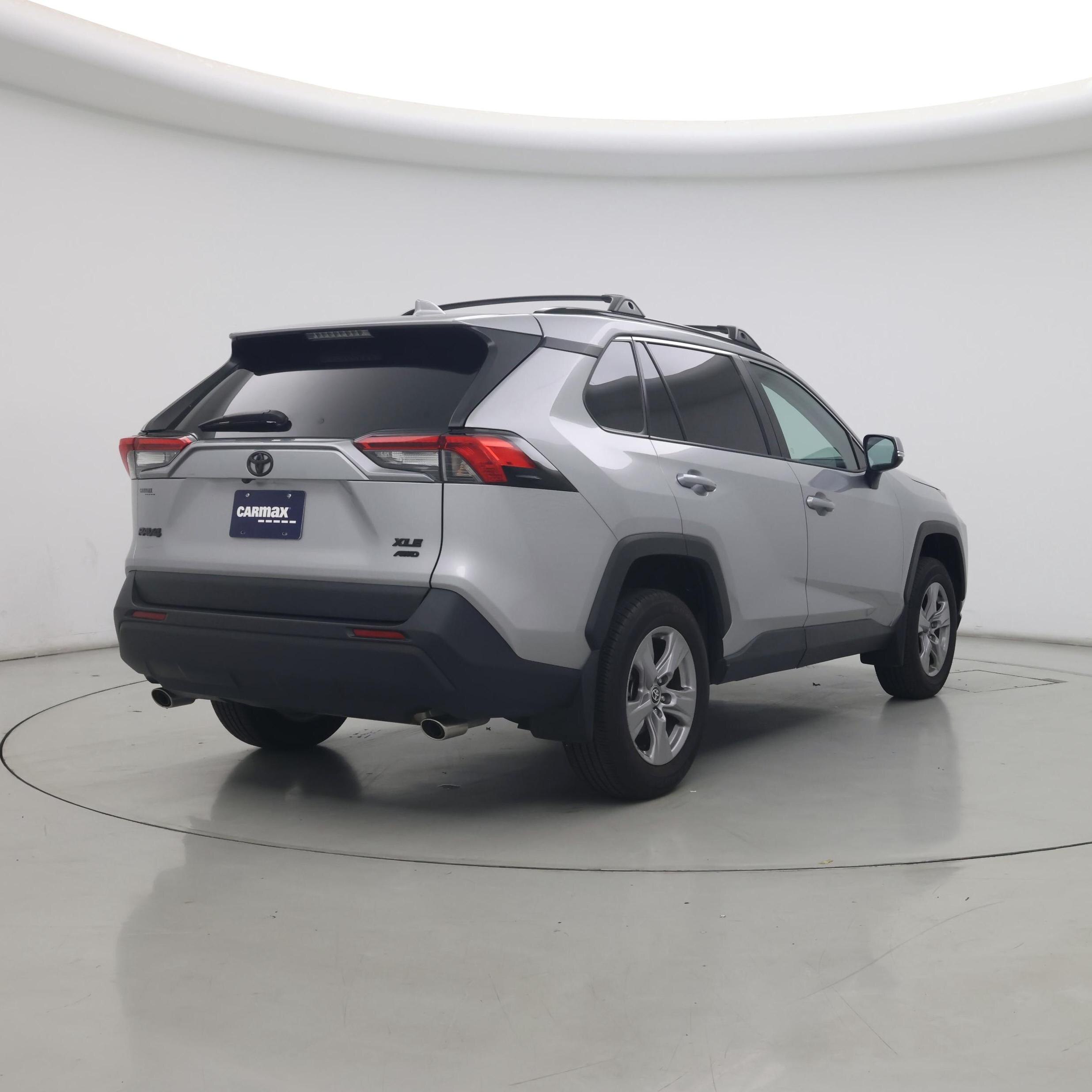 Thumbnail: 2025 Toyota RAV4 - 8