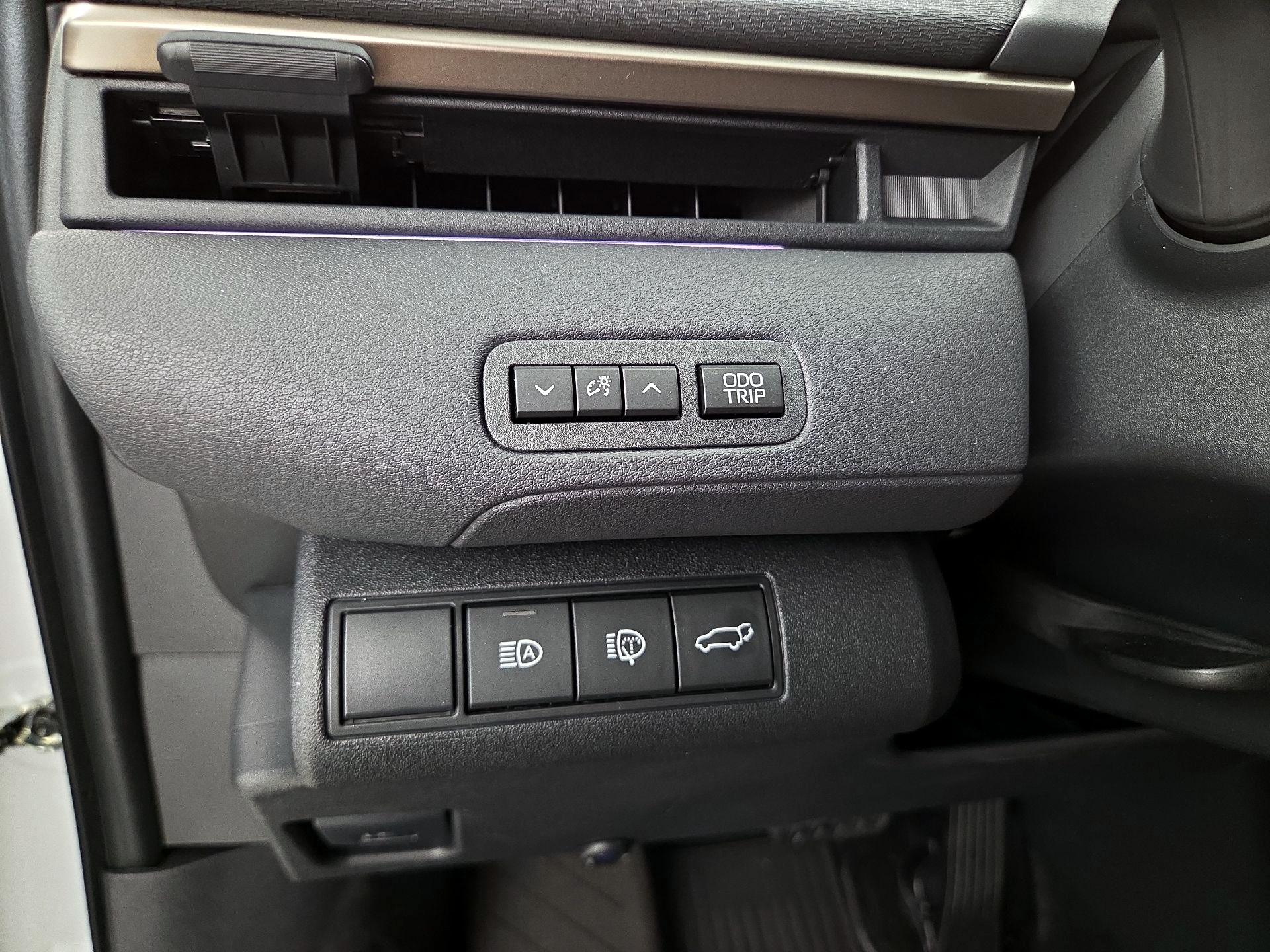 Thumbnail: 2026 Toyota bZ - 13