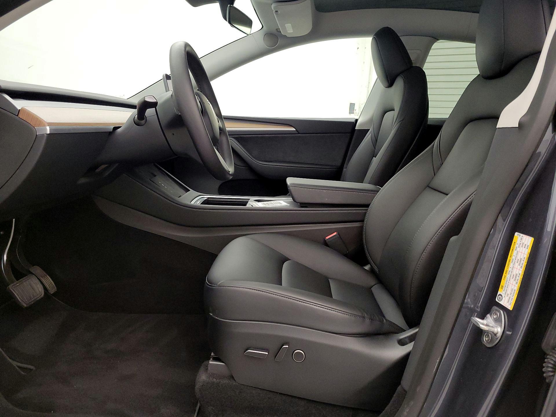 Thumbnail: 2023 Tesla Model Y - 11