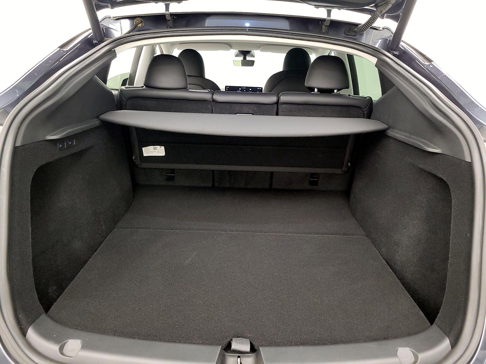 Thumbnail: 2023 Tesla Model Y - 20