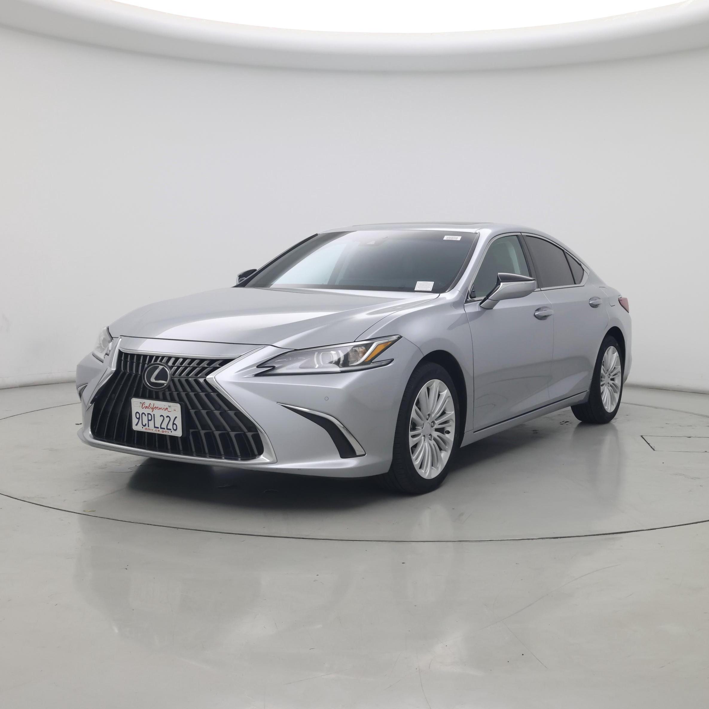 Thumbnail: 2022 Lexus ES - 4