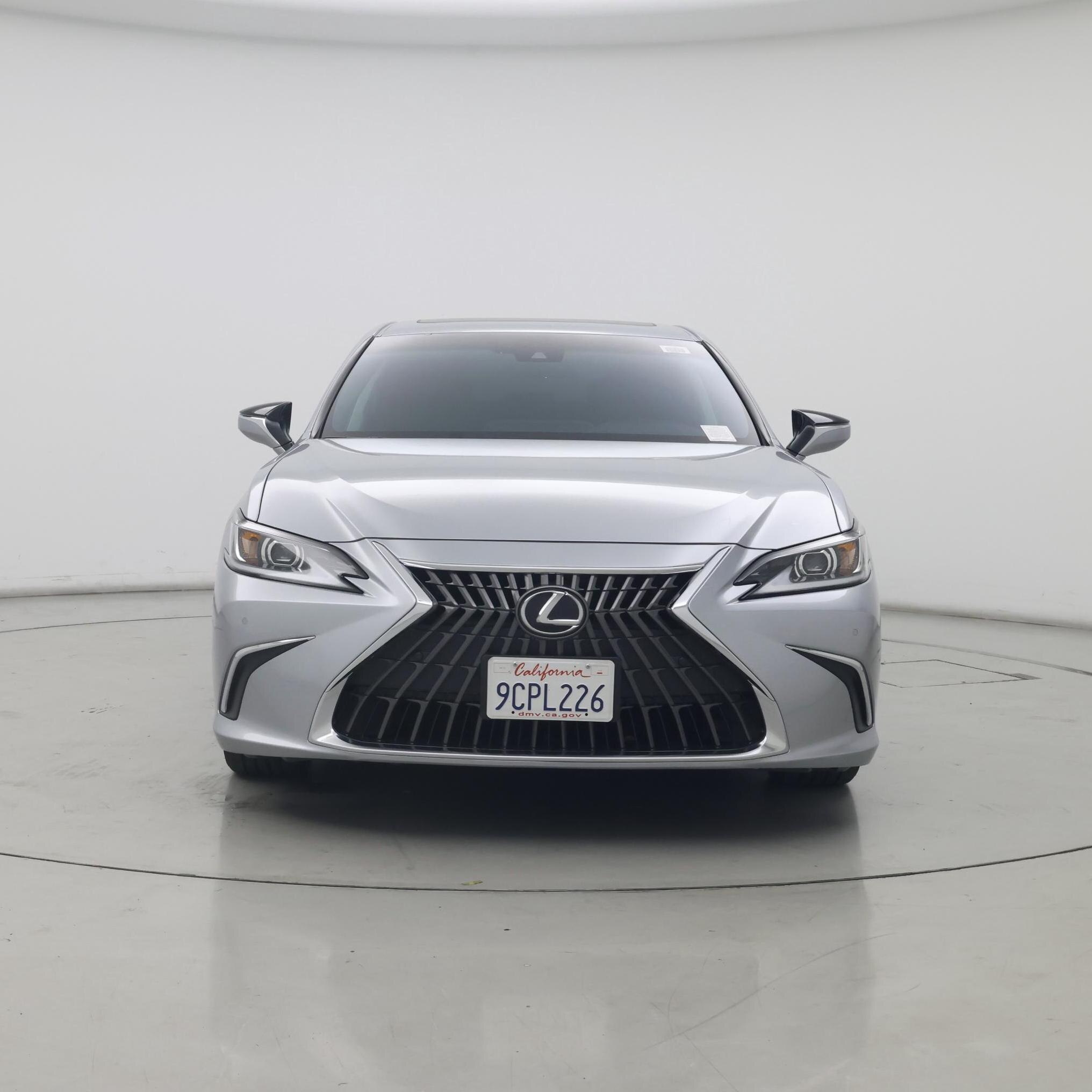 Thumbnail: 2022 Lexus ES - 5