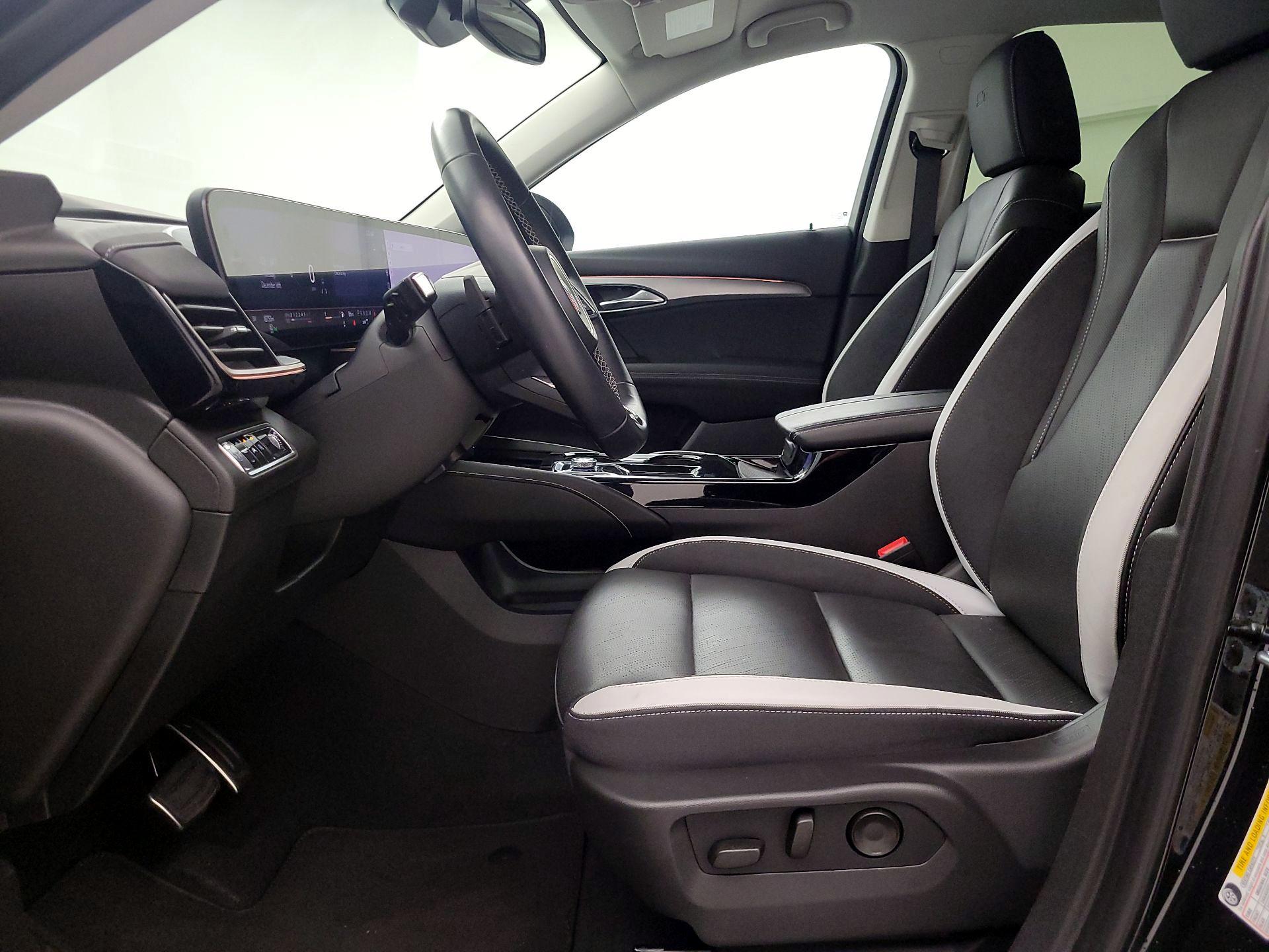 Thumbnail: 2024 Buick Envision - 11