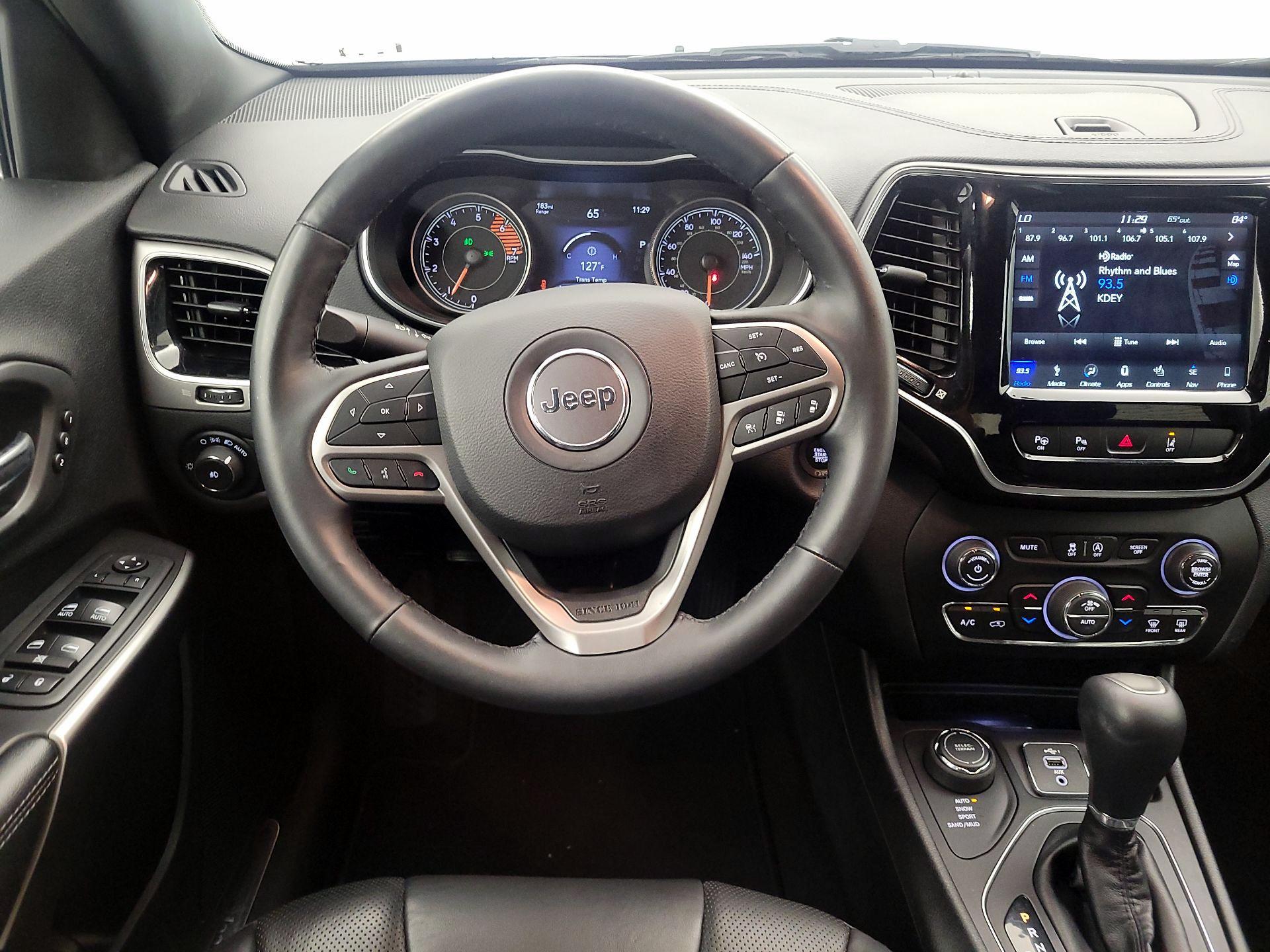 Thumbnail: 2019 Jeep Cherokee - 10