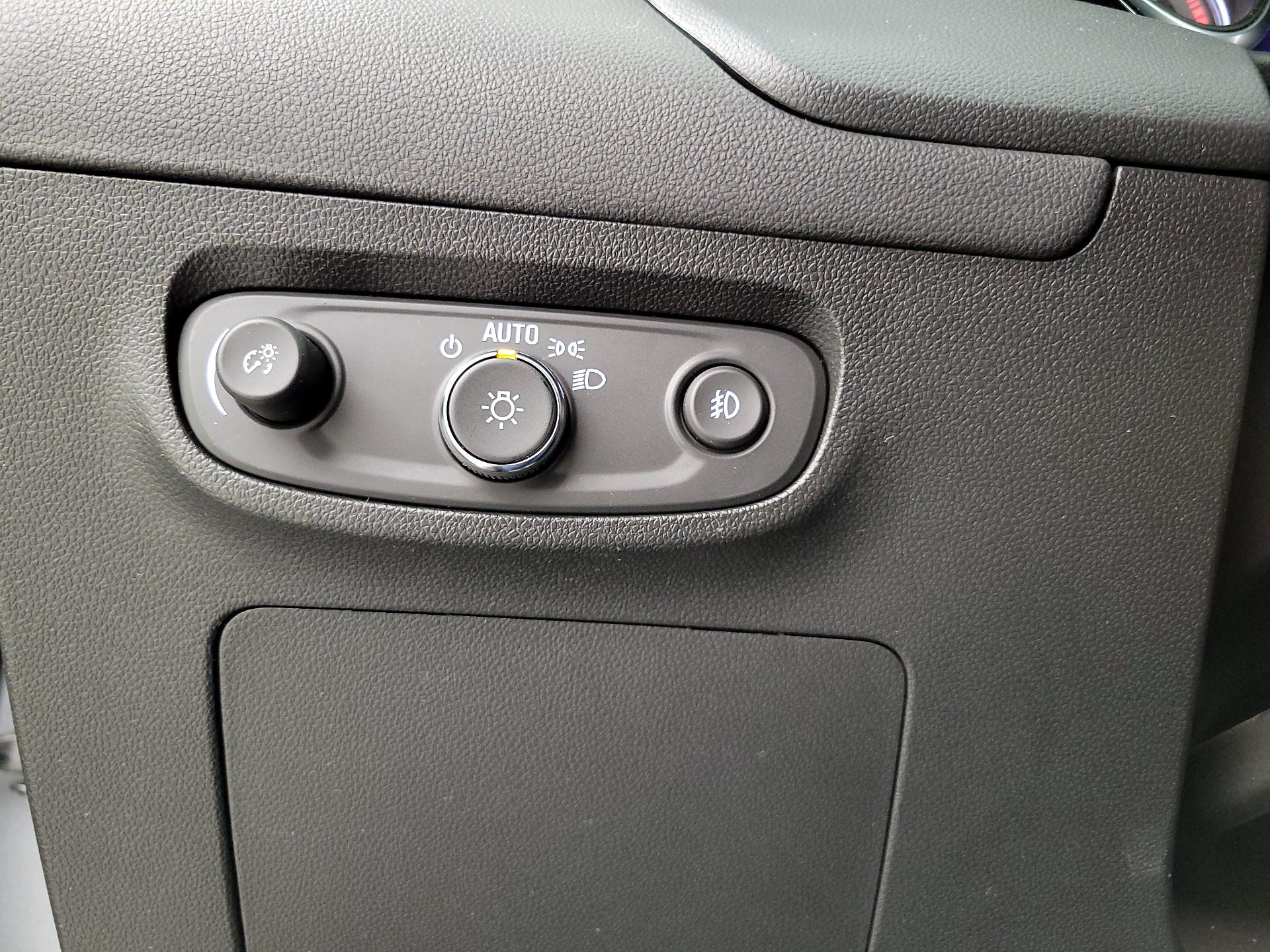 Thumbnail: 2023 Buick Encore GX - 13