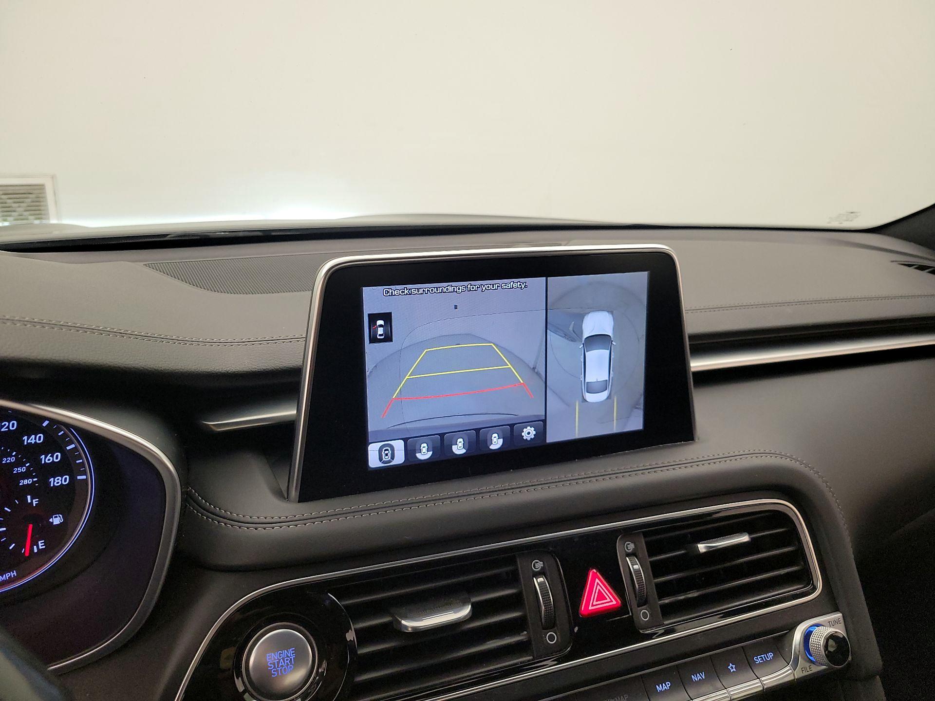 Thumbnail: 2019 Genesis G70 - 15