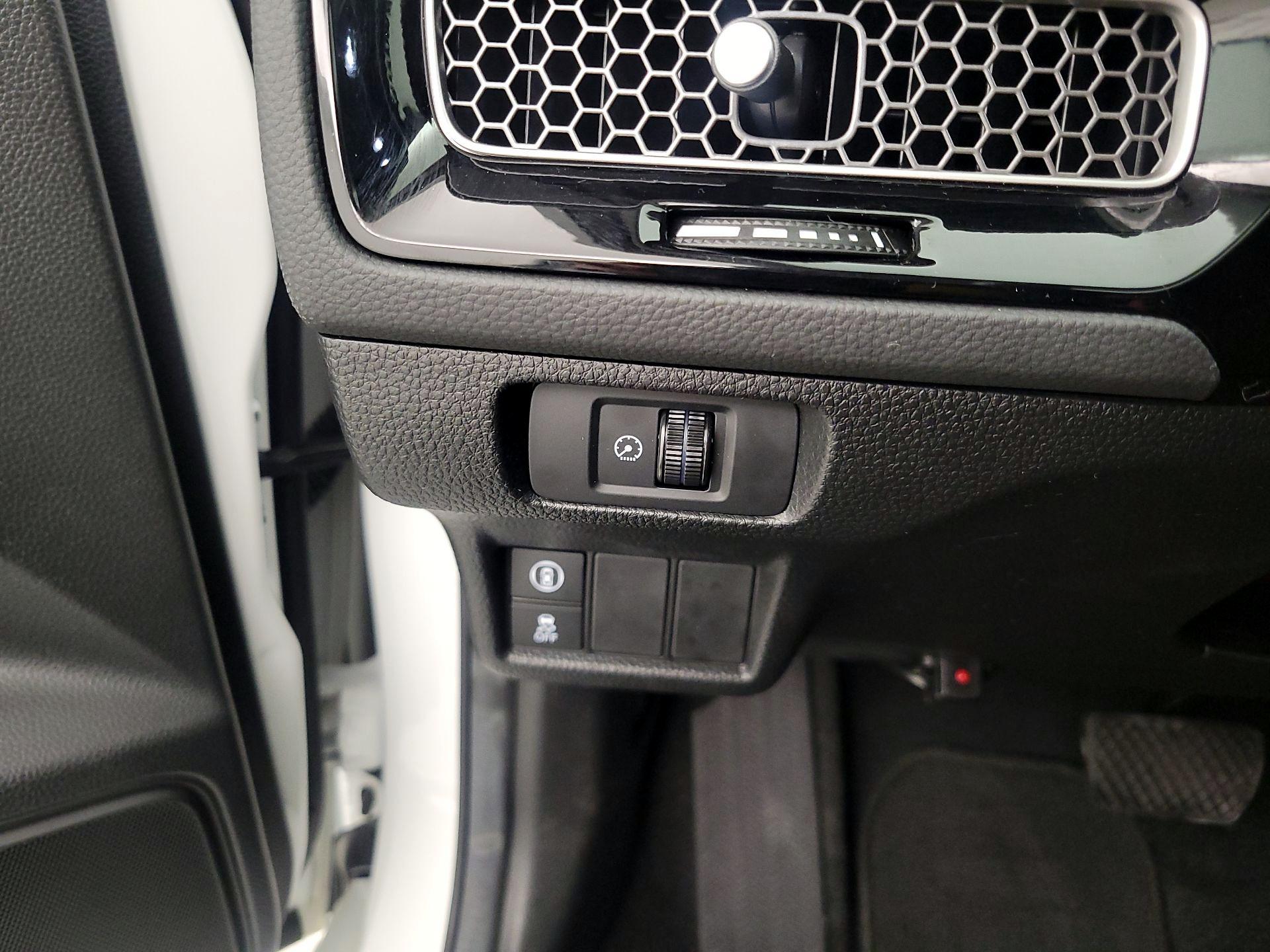 Thumbnail: 2024 Honda Civic - 13