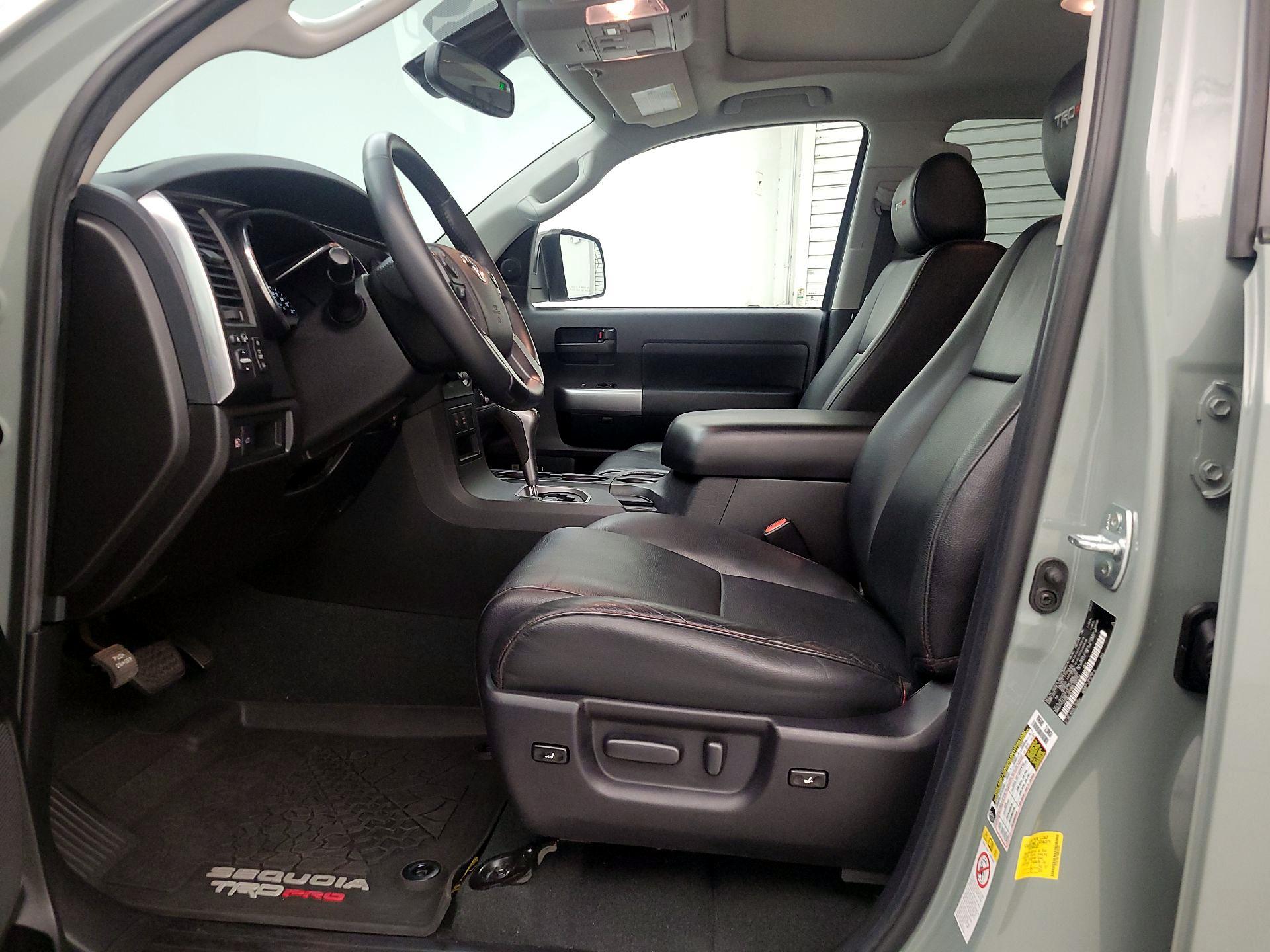 Thumbnail: 2021 Toyota Sequoia - 11