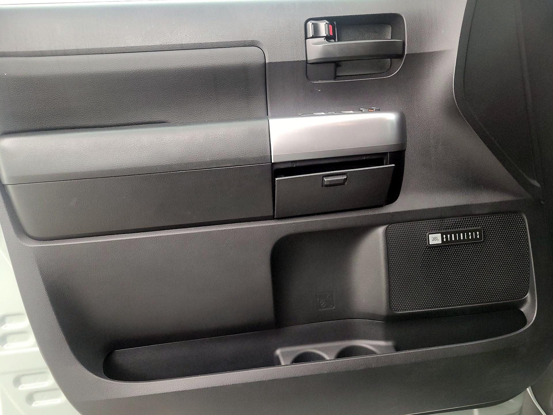 Thumbnail: 2021 Toyota Sequoia - 12