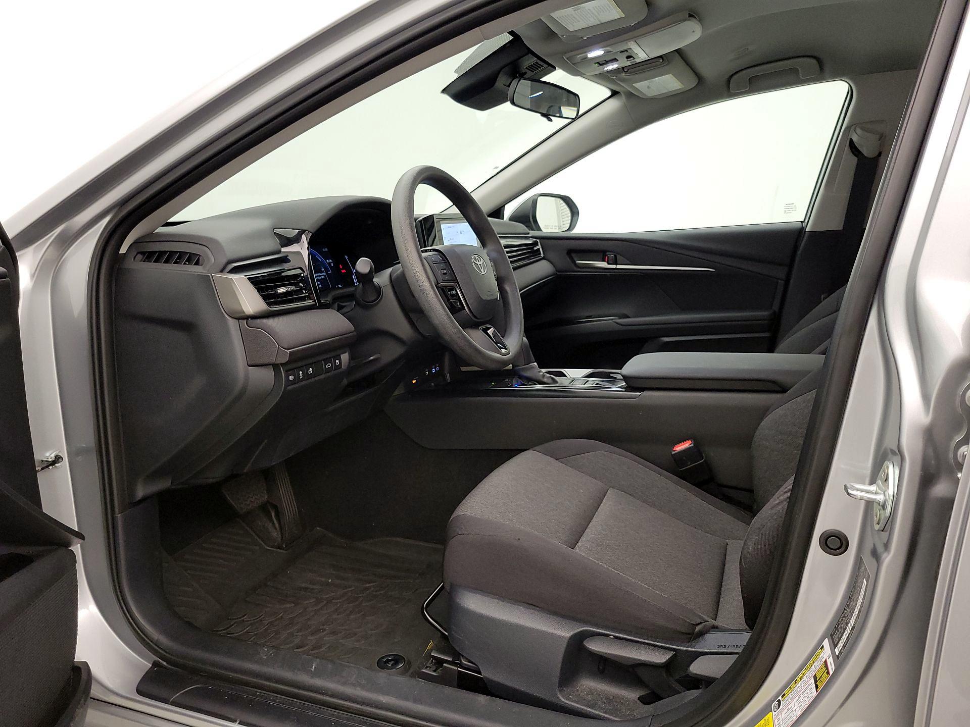 Thumbnail: 2025 Toyota Camry - 11