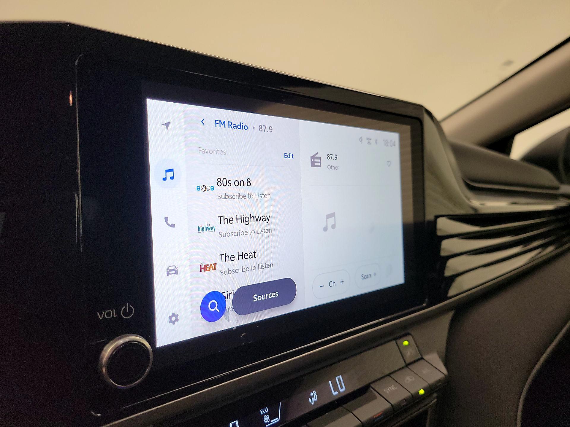 Thumbnail: 2025 Toyota Camry - 15